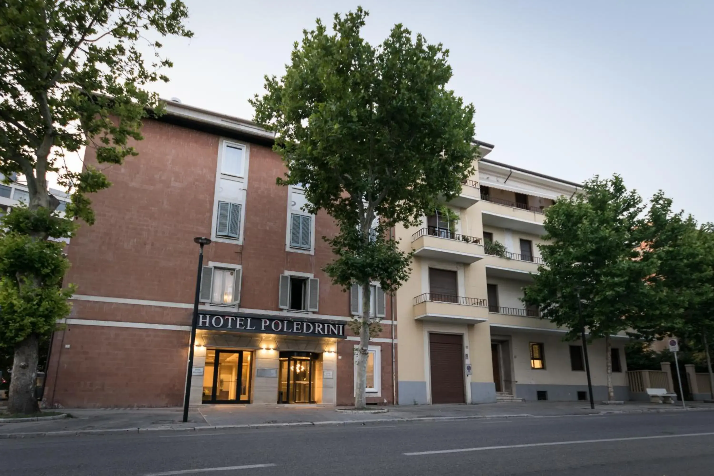 Property building in Hotel Poledrini Property building in Hotel Poledrini