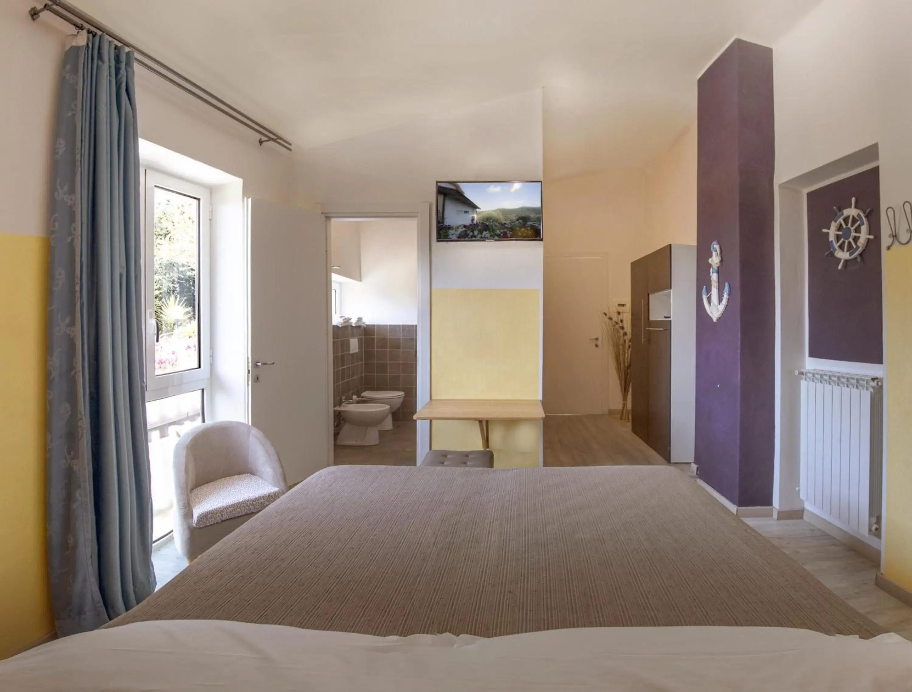 Bed in Albergo Serena Bed in Albergo Serena