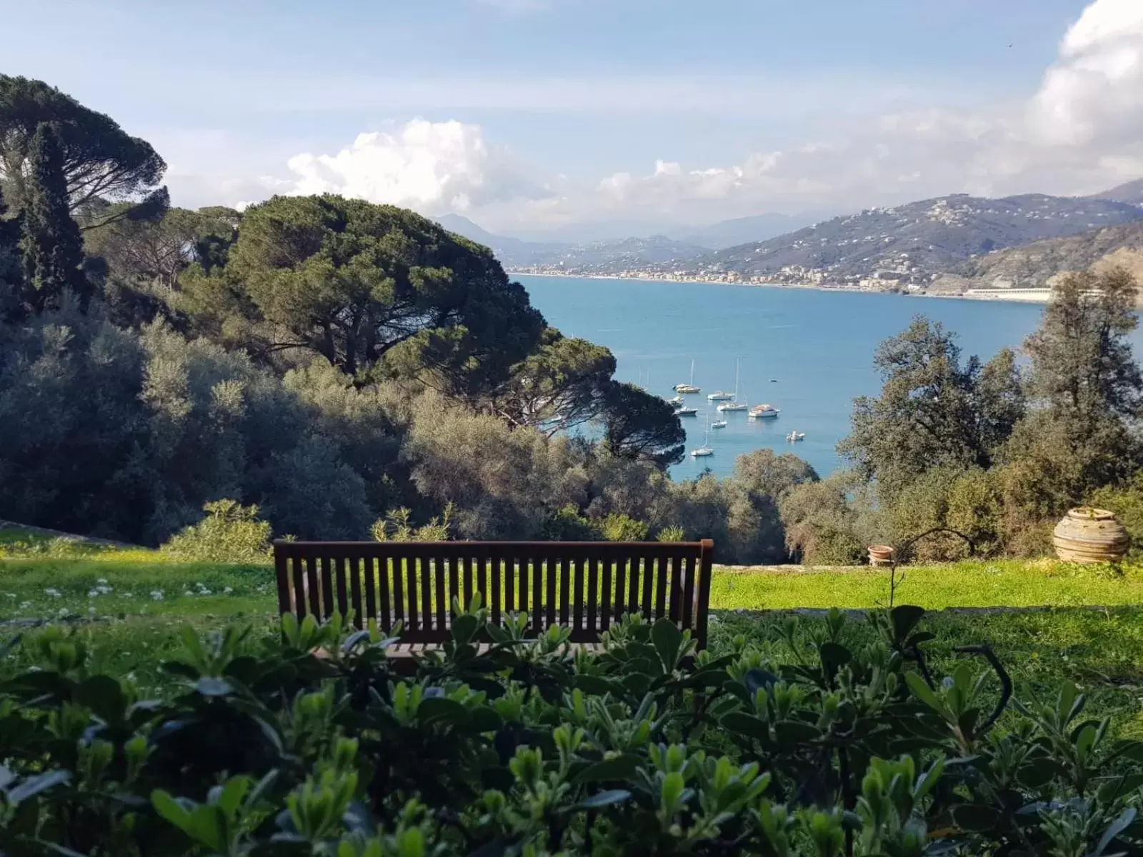 Garden view in Grand Hotel Dei Castelli Garden view in Grand Hotel Dei Castelli