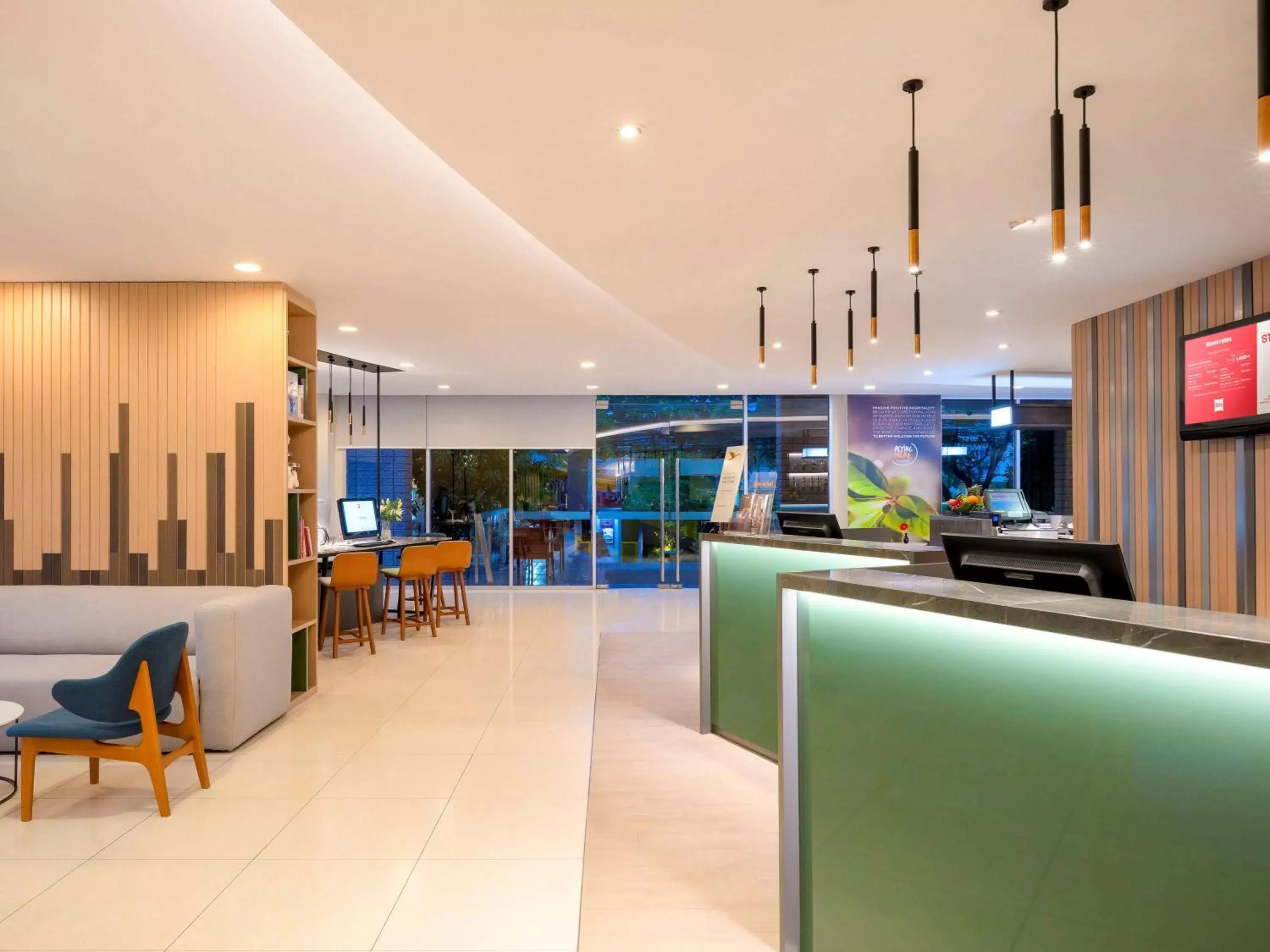 ibis Bangkok Sathorn ibis Bangkok Sathorn