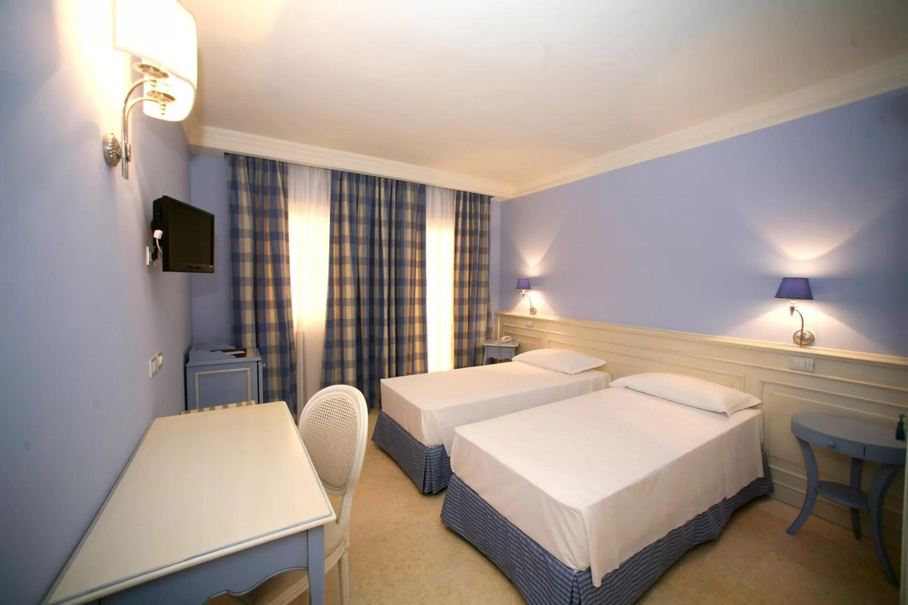 Bedroom, Bed in Palace Hotel Vieste Bedroom, Bed in Palace Hotel Vieste