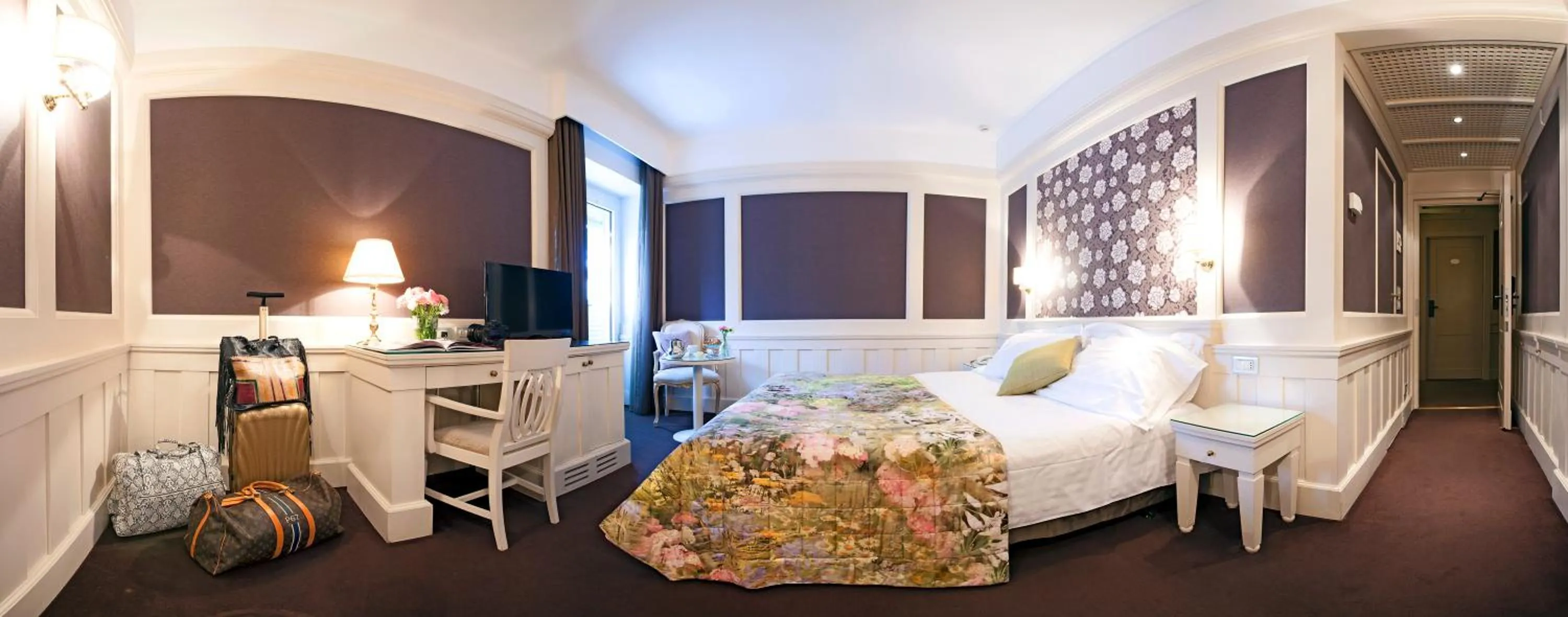 Bedroom, Bed in Europa Hotel Design Spa 1877