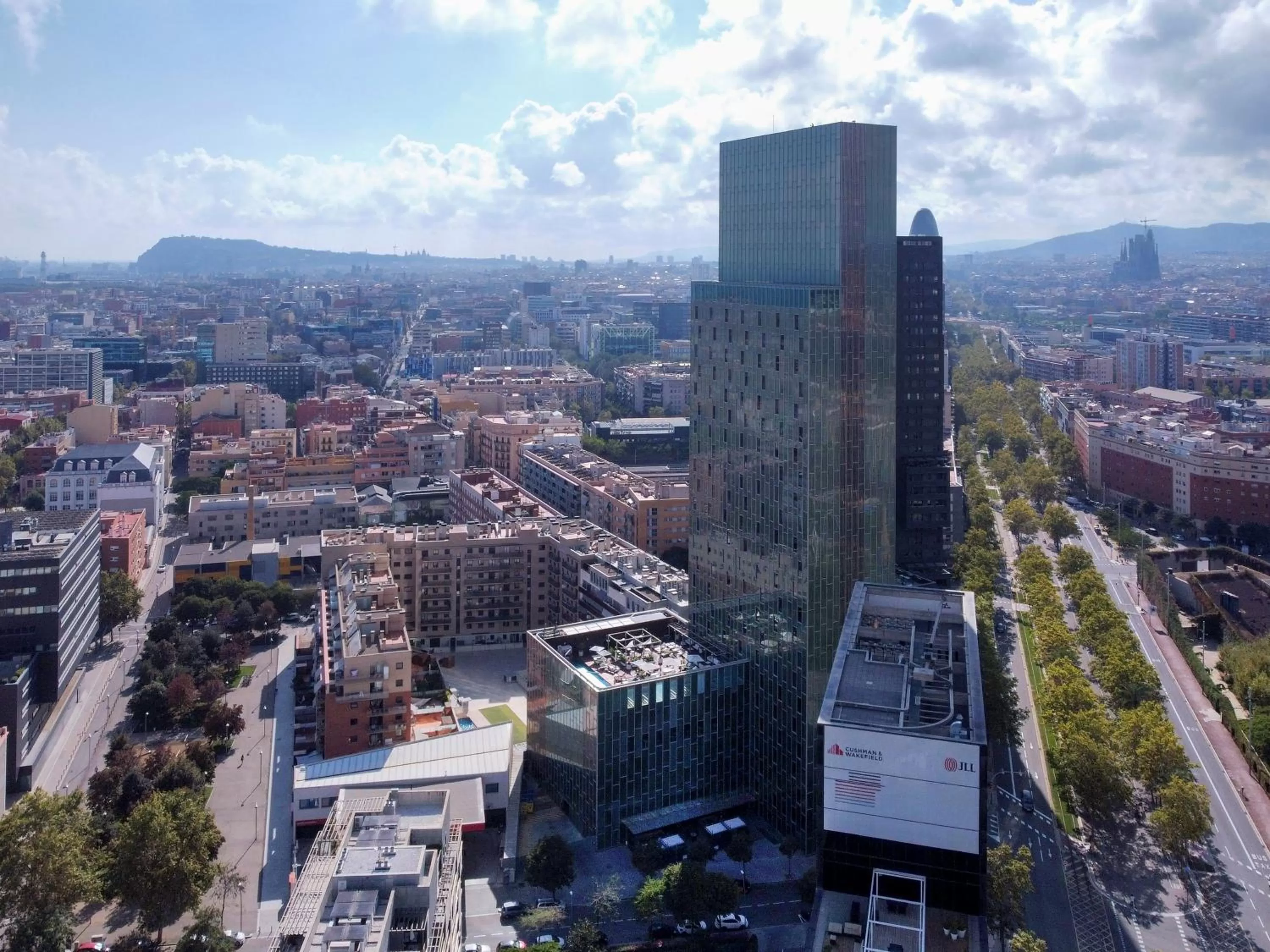 Property building in Melia Barcelona Sky 4* Sup