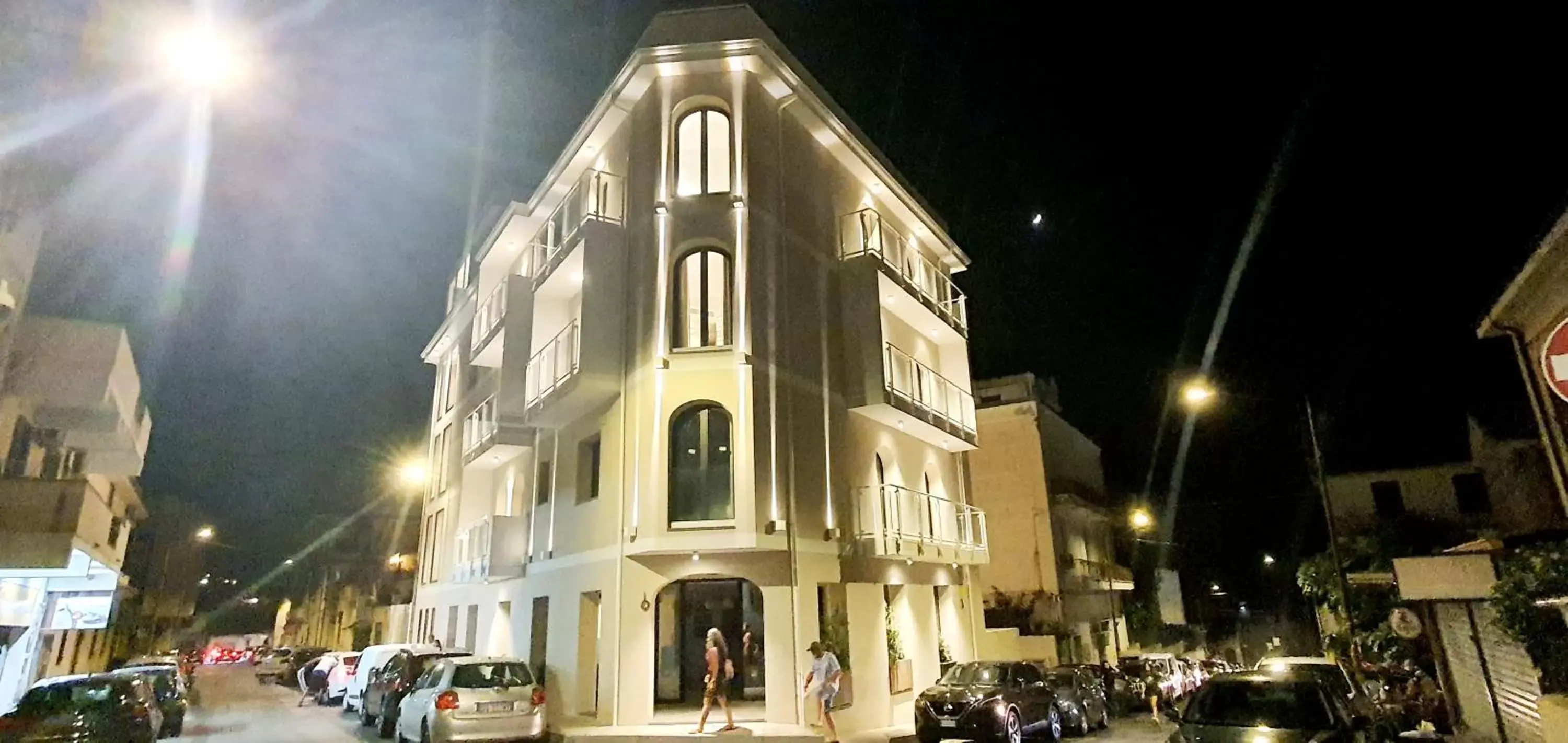 SOLMARIS TROPEA City Center - Rooms & Suites - Private Parking SOLMARIS TROPEA City Center - Rooms & Suites - Private Parking