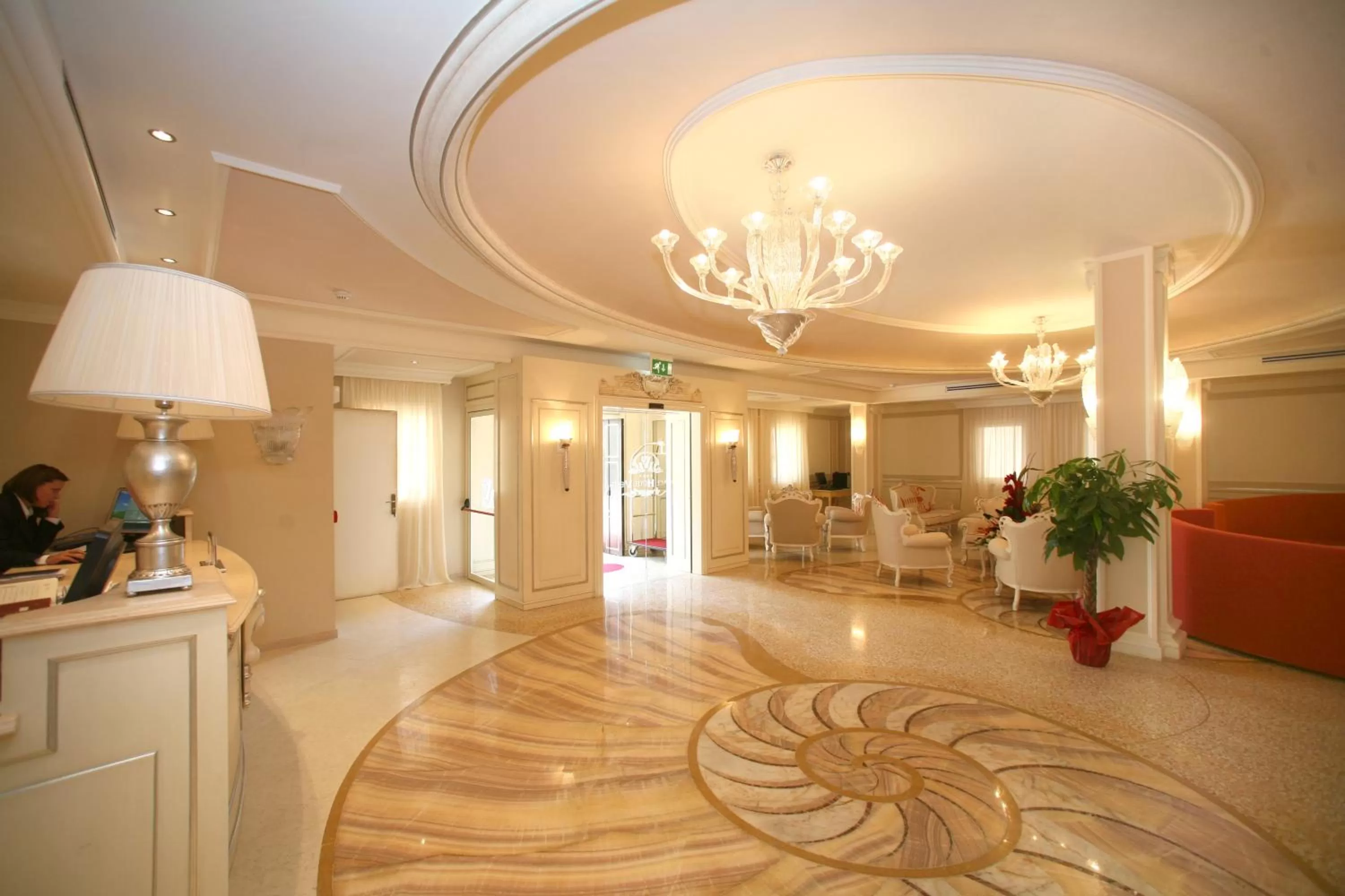 Lobby or reception in Palace Hotel Vieste