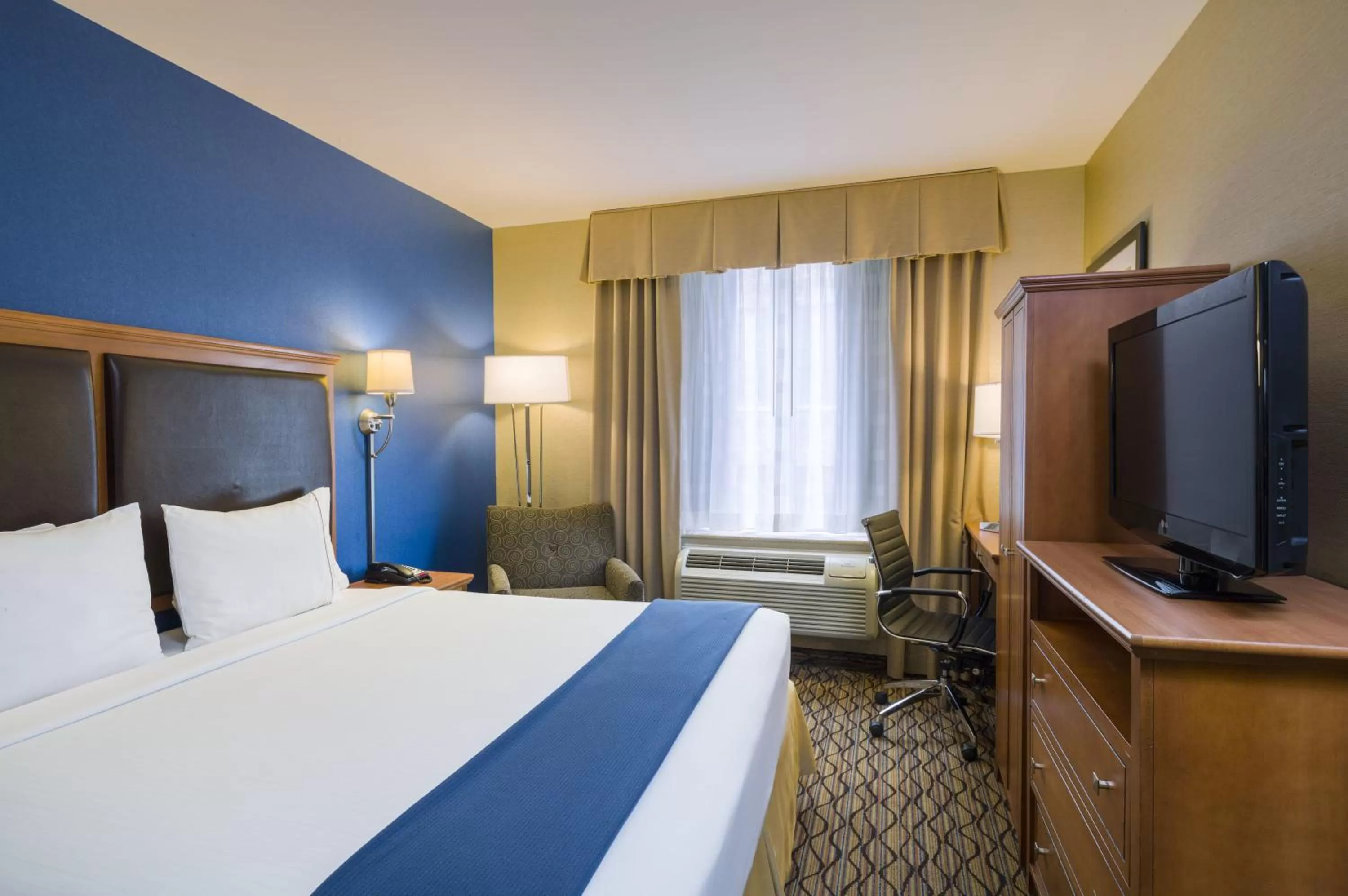 Holiday Inn Express NYC Chelsea - NoMad Area by IHG