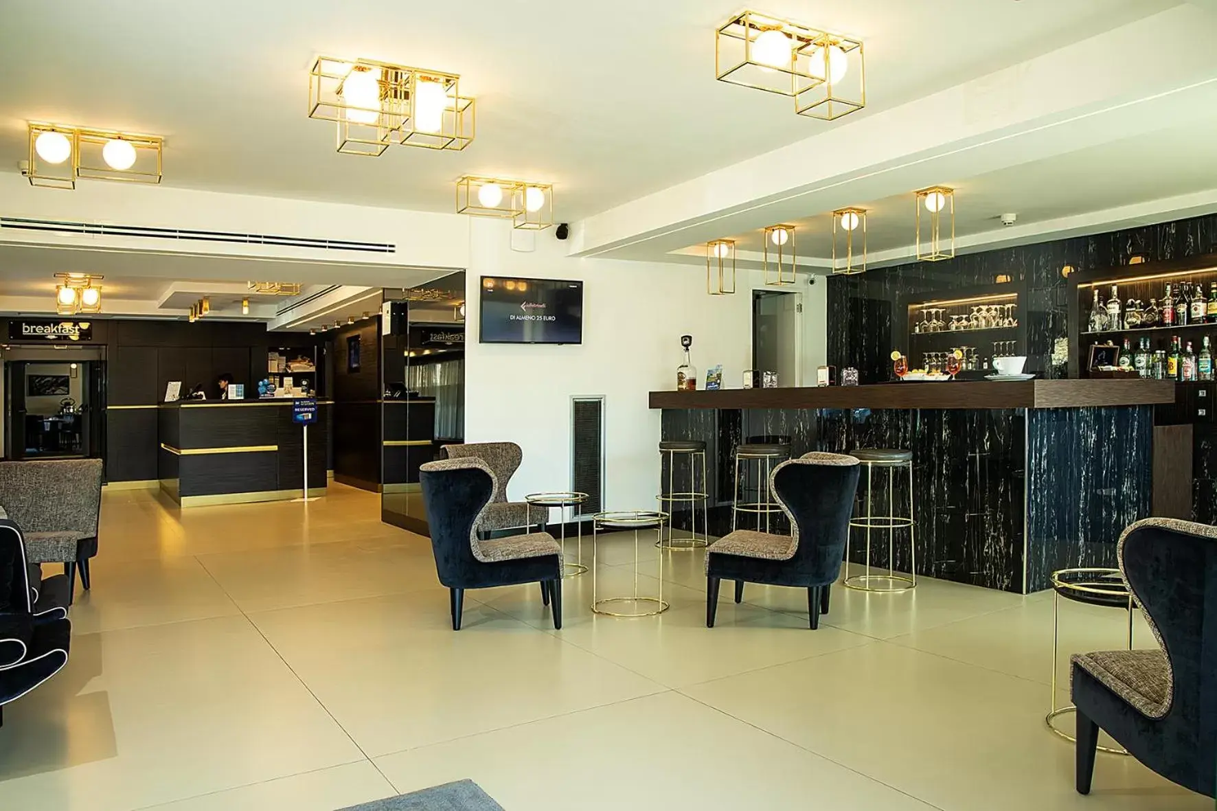 Lobby or reception in Best Western JFK Hotel Lobby or reception in Best Western JFK Hotel