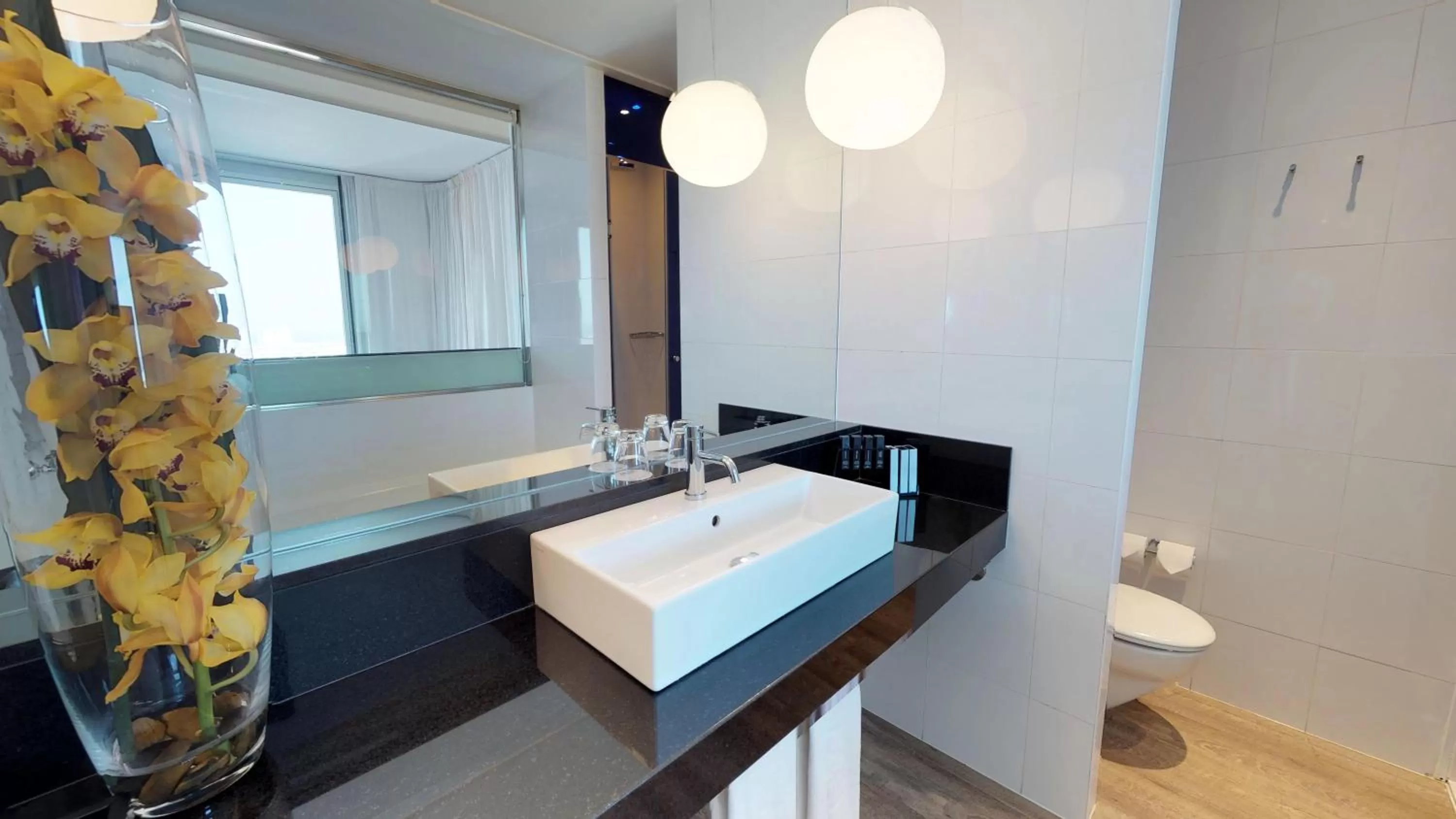 Bathroom in Melia Barcelona Sky 4* Sup