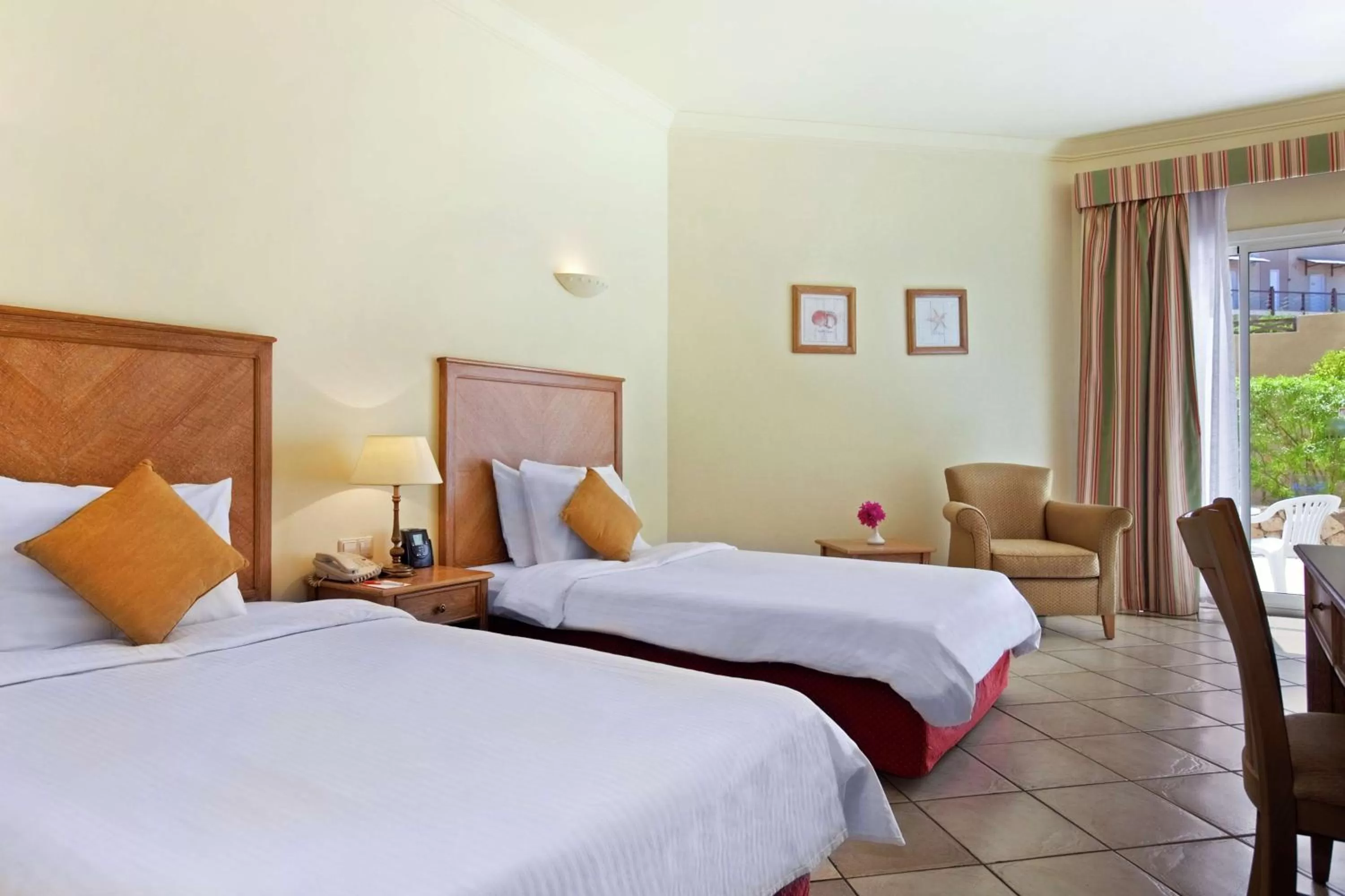 Twin Room with Sea View in DoubleTree by Hilton Sharks Bay Resort