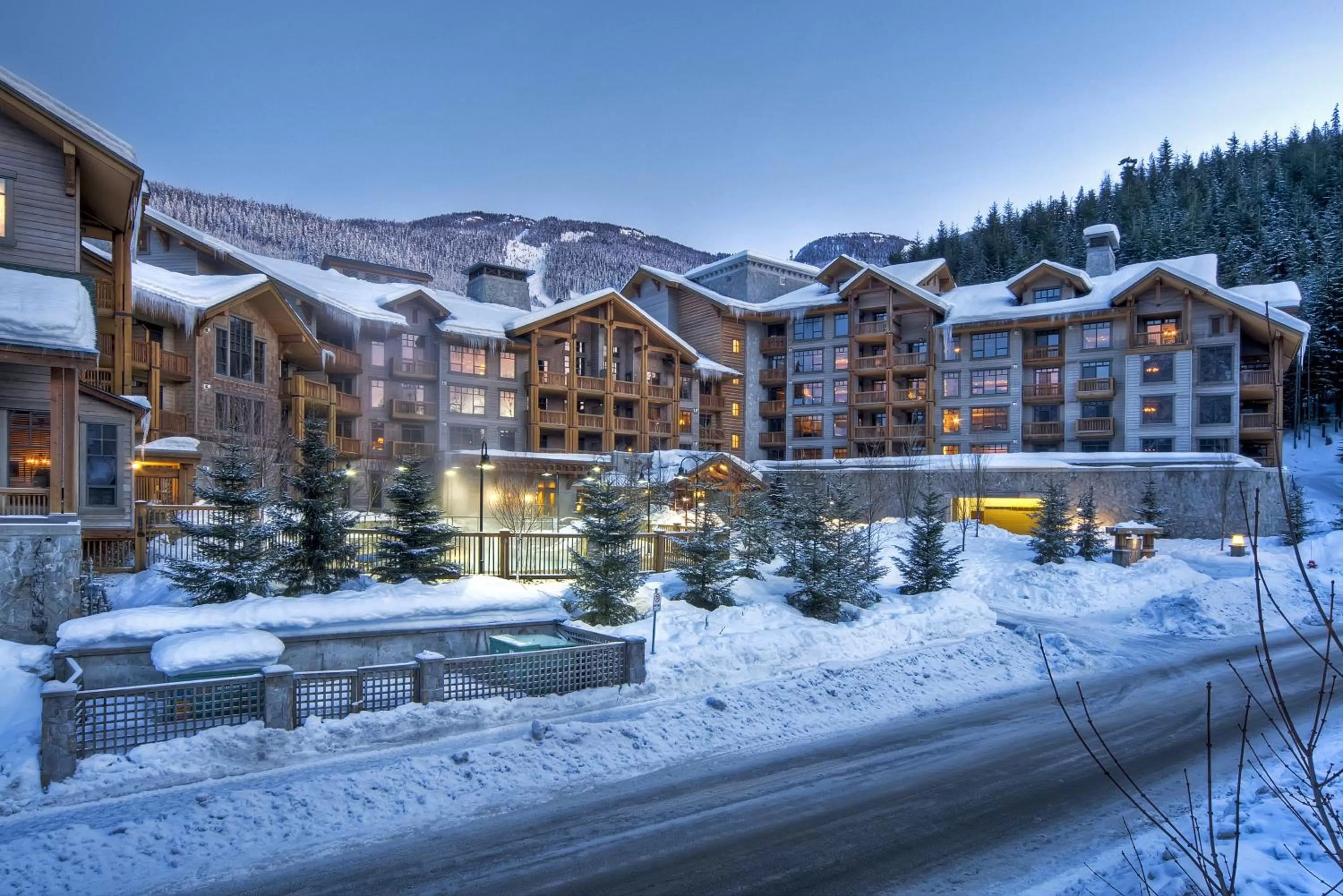 First Tracks Lodge, by Lodging Ovations
