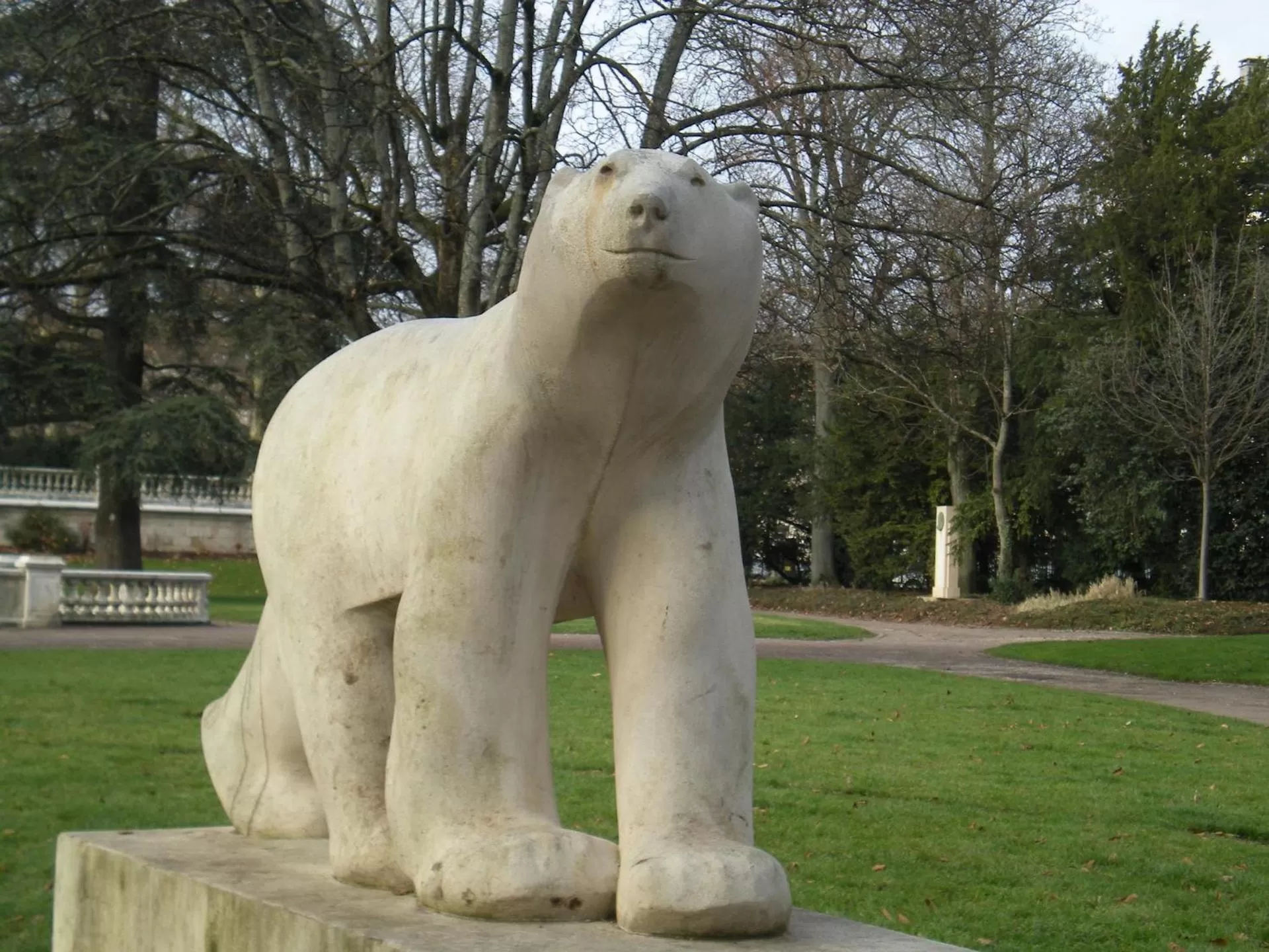 Nearby landmark in ibis budget Dijon Saint Apollinaire