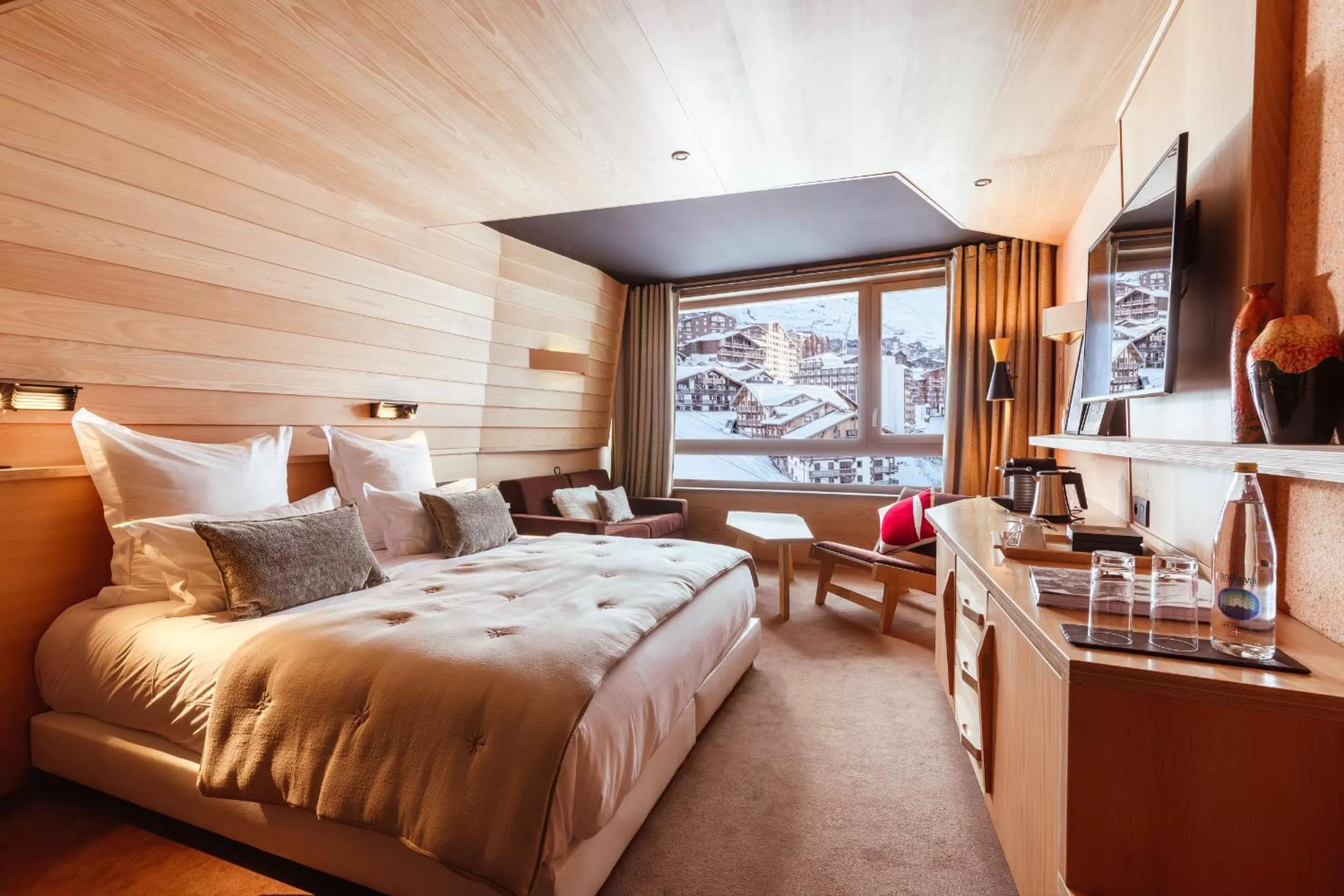 TV and multimedia, Bed in Altapura Hôtel & Spa Val Thorens