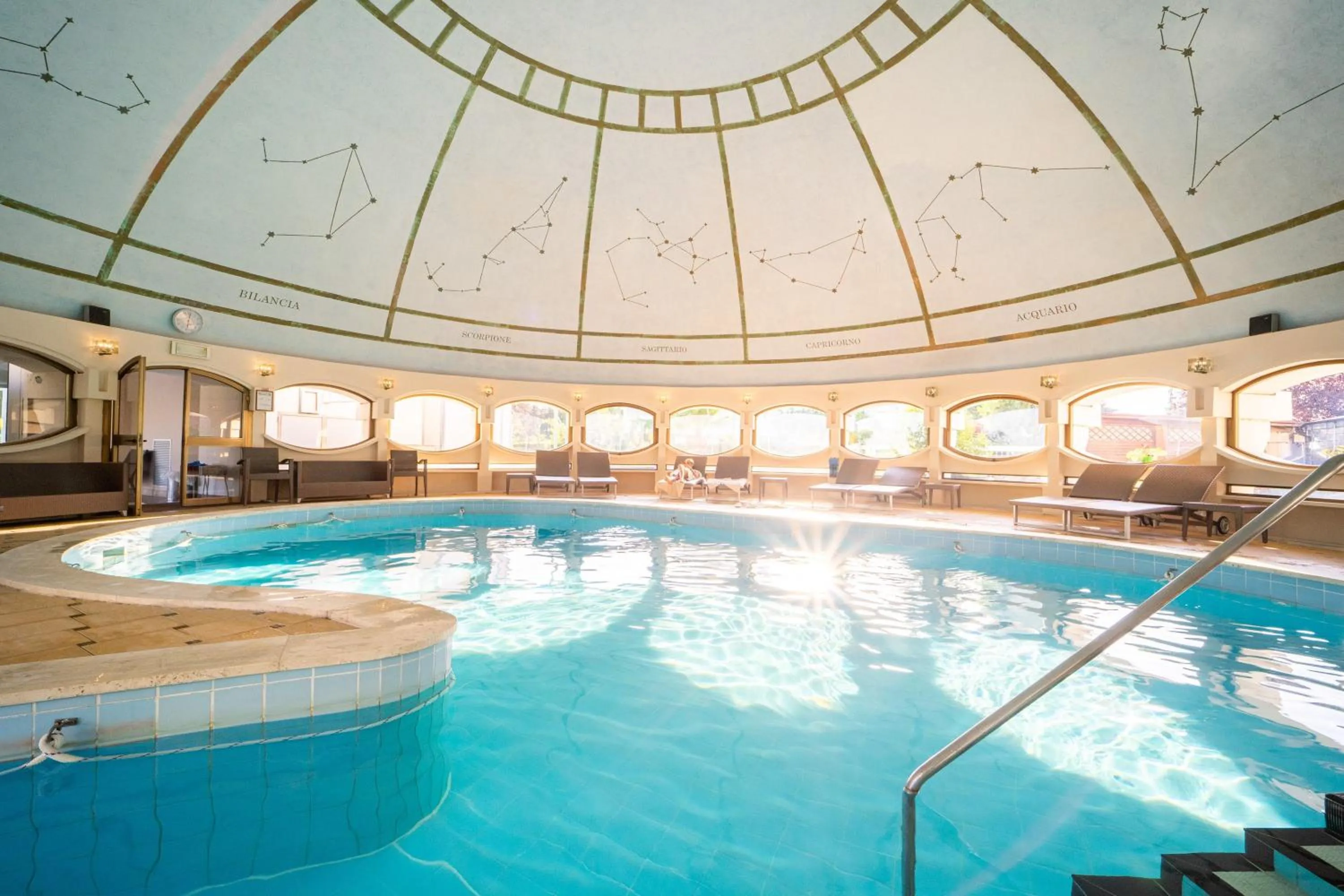 Swimming pool in Hotel Ariston Molino Buja