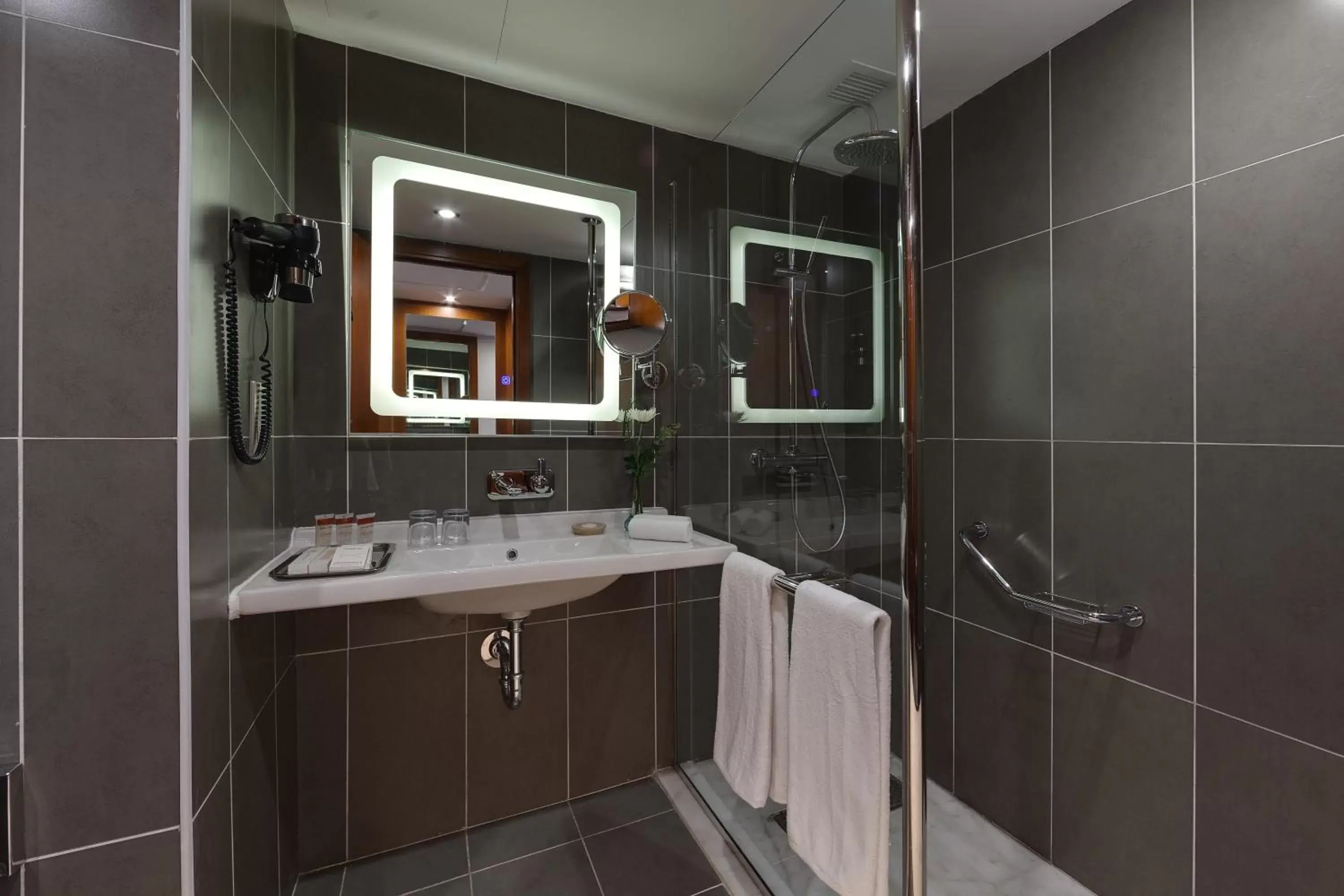 Bathroom in Steigenberger Hotel El Tahrir Cairo Bathroom in Steigenberger Hotel El Tahrir Cairo