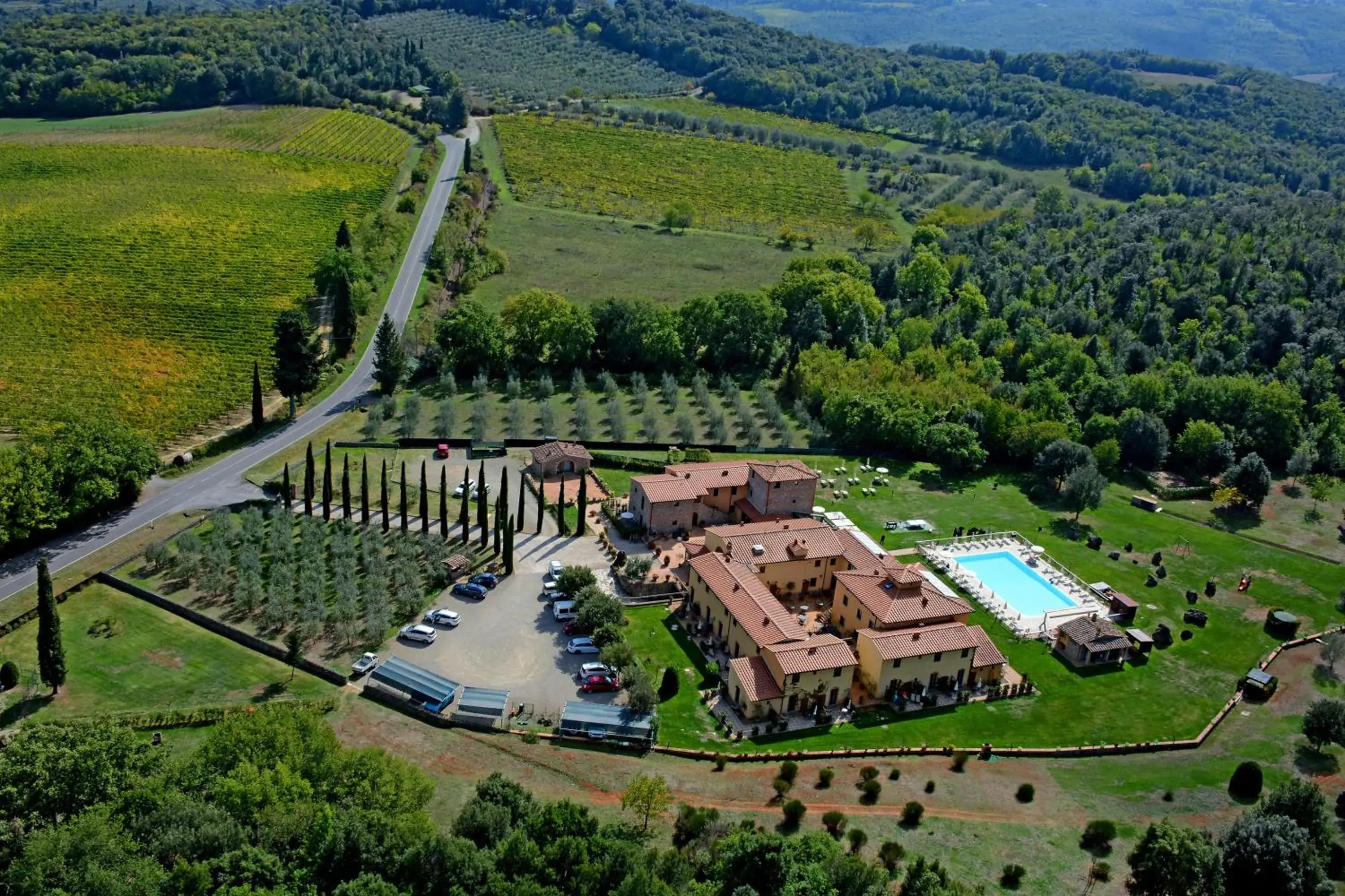 Hotel & Restaurant Casolare Le Terre Rosse Hotel & Restaurant Casolare Le Terre Rosse