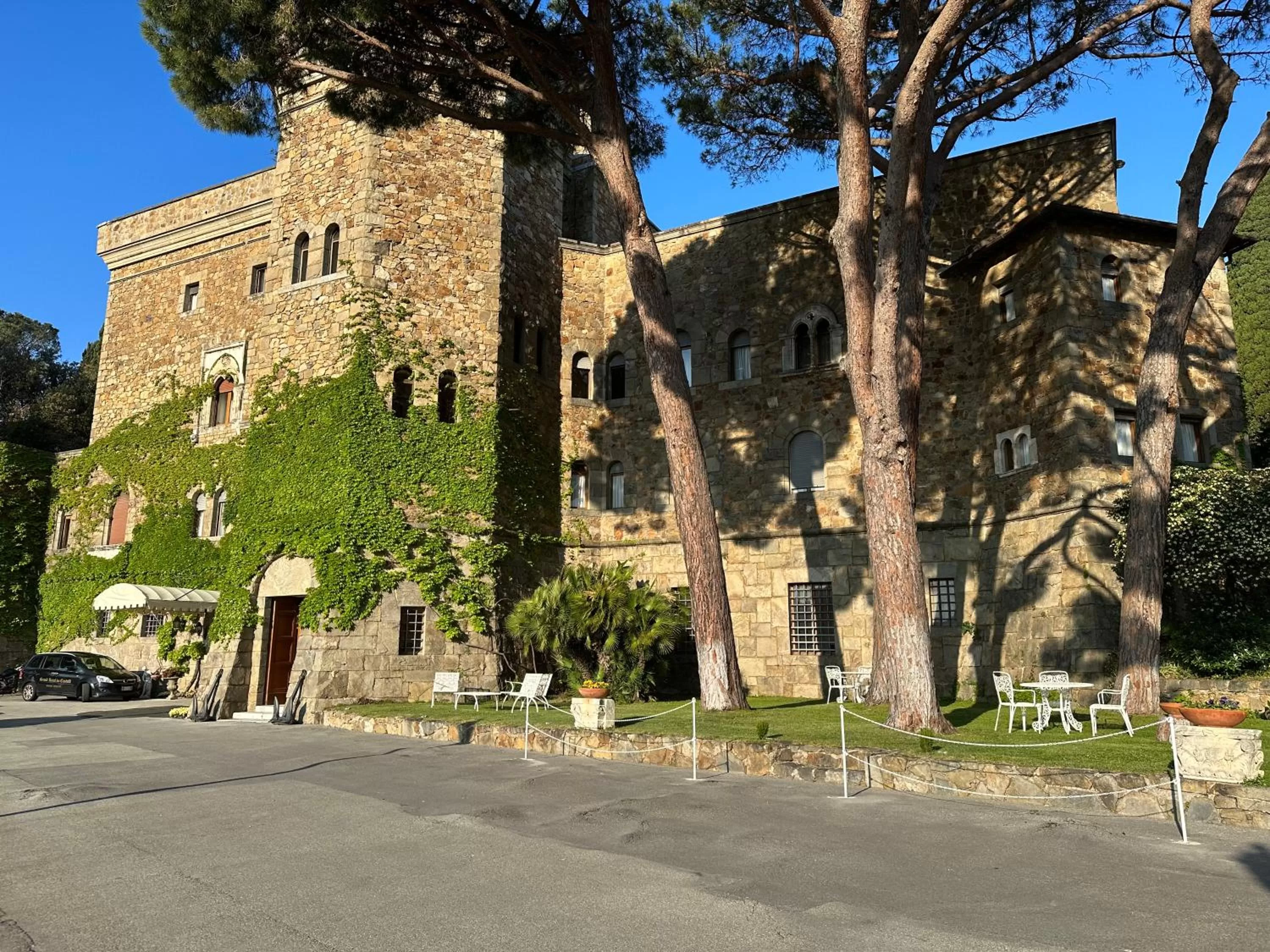 Property building in Grand Hotel Dei Castelli