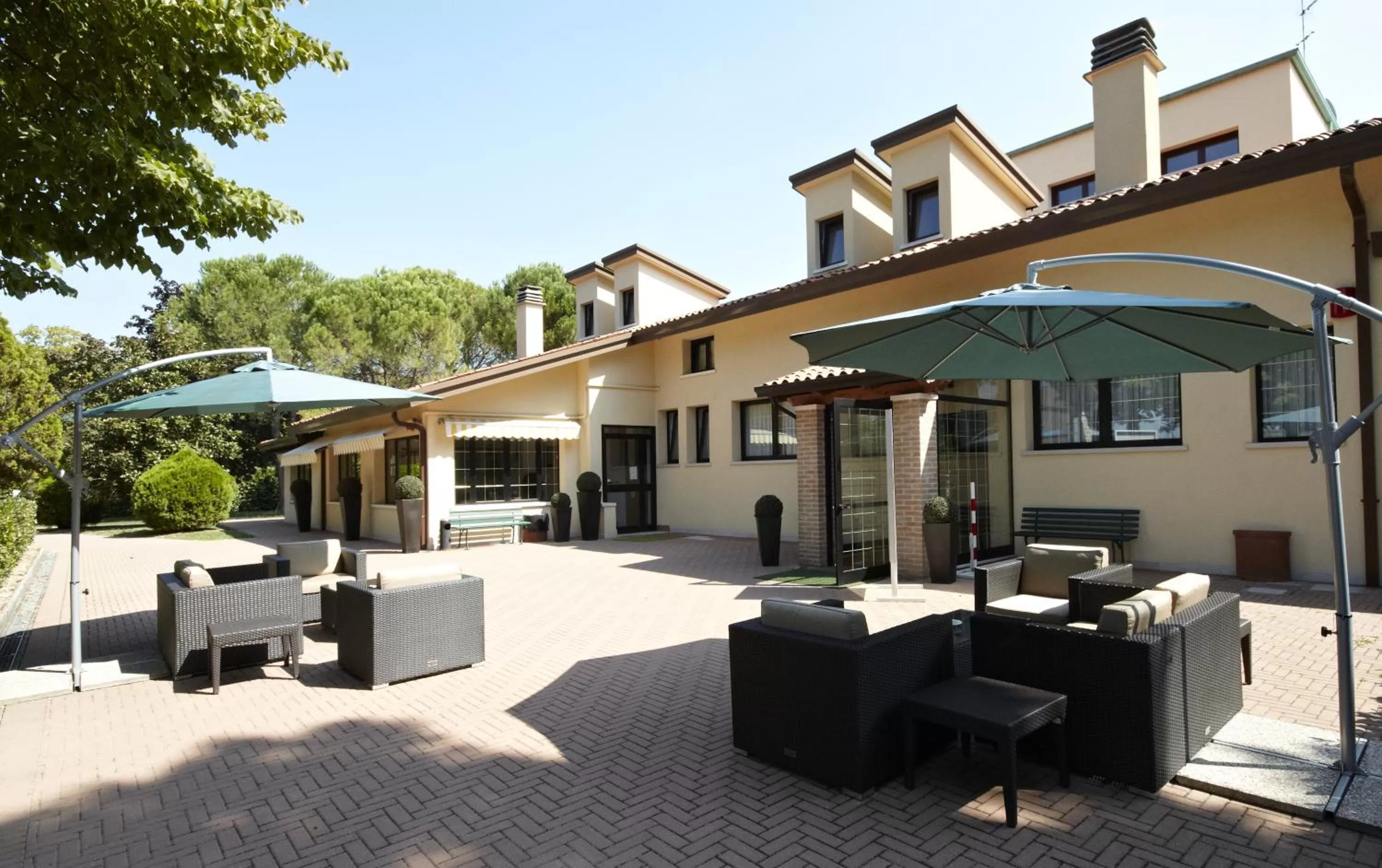 Two-Bedroom Apartment in GREEN GARDEN Resort - Smart Hotel