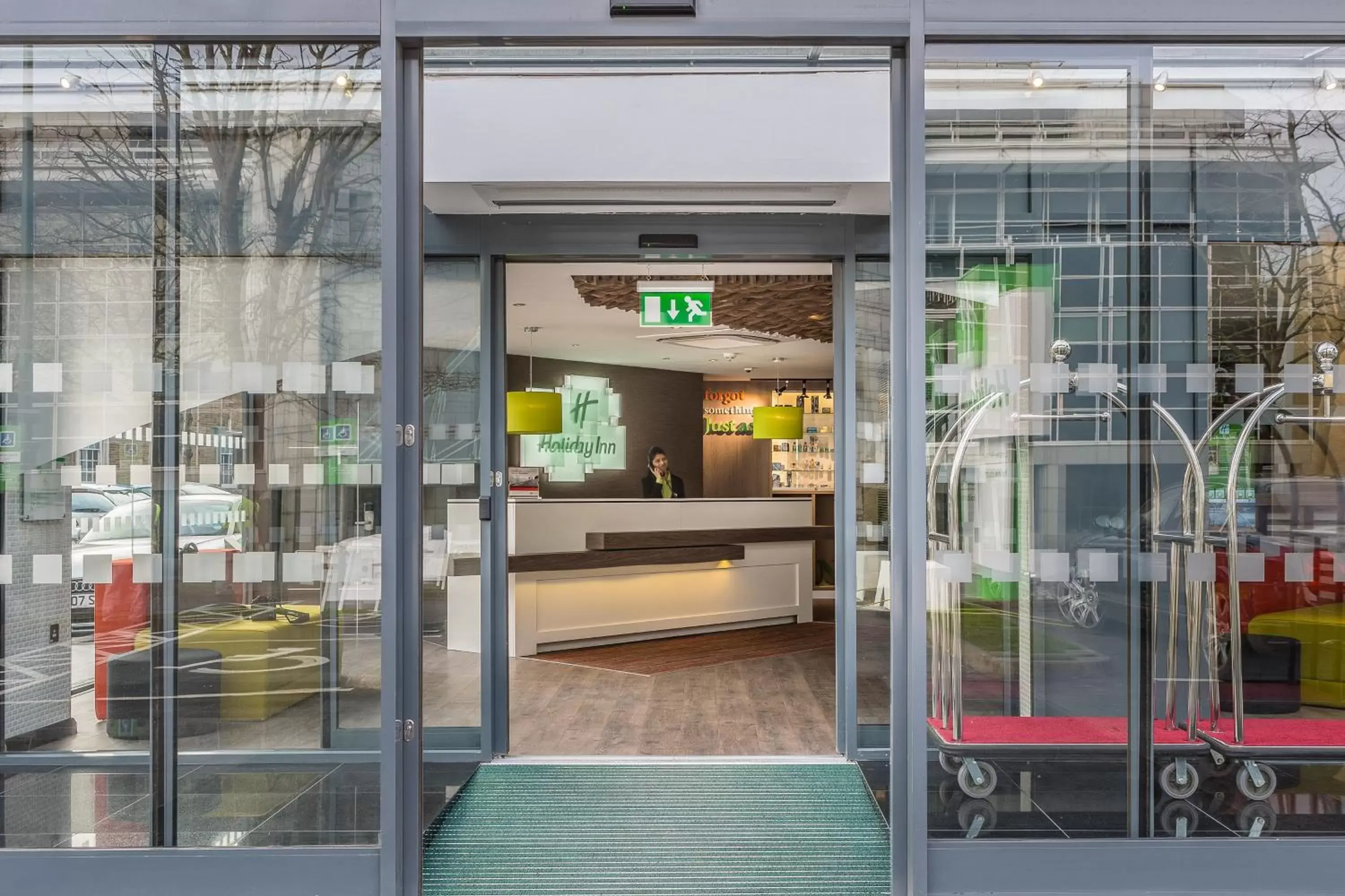 Property building in Holiday Inn London Watford Junction by IHG Property building in Holiday Inn London Watford Junction by IHG