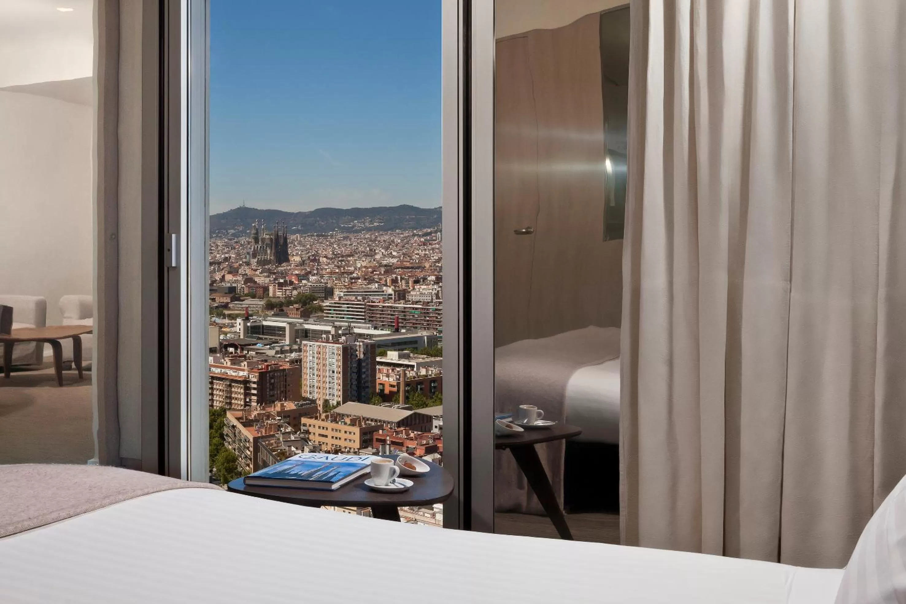 City view, Bed in Melia Barcelona Sky 4* Sup