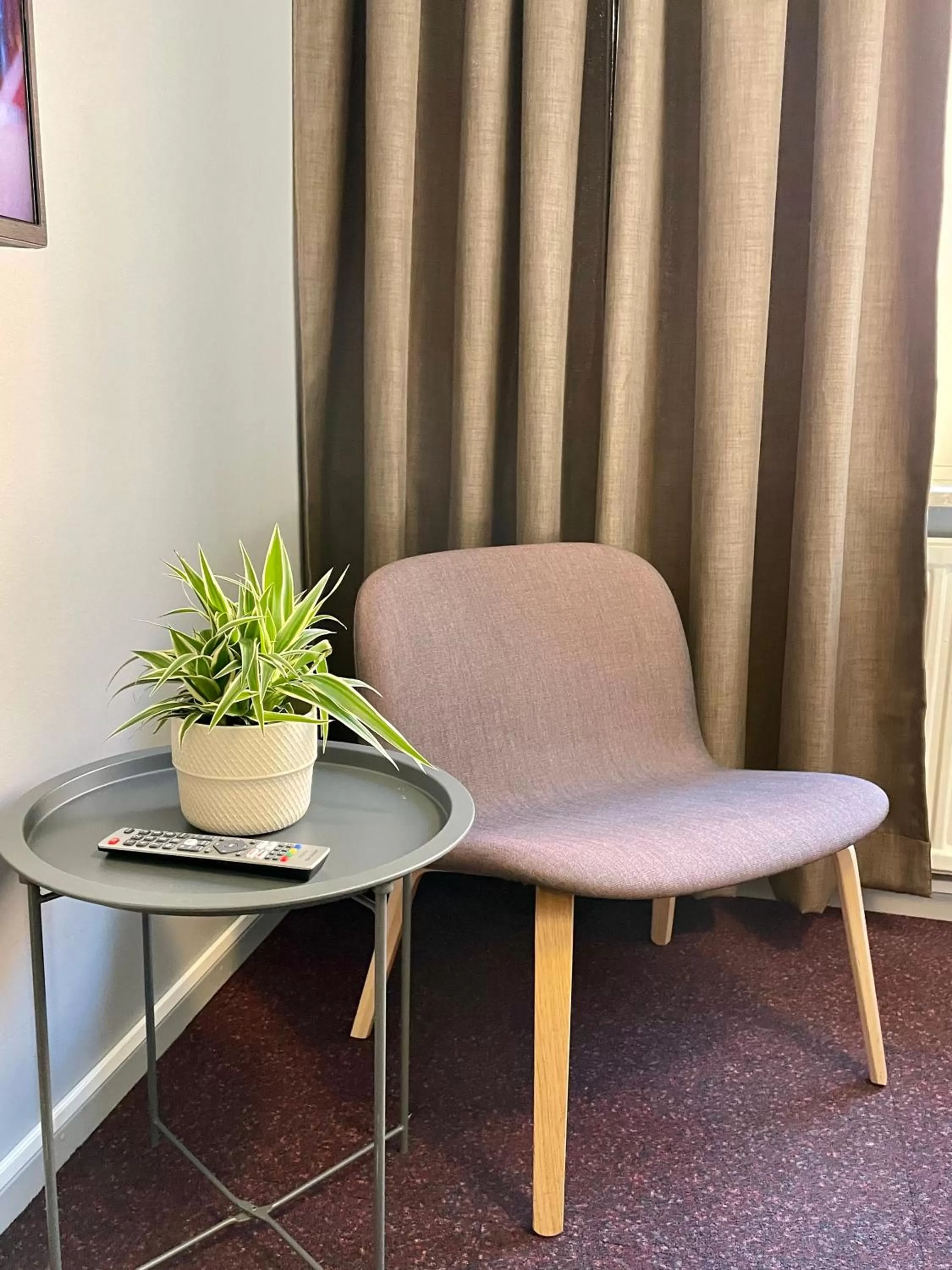 Seating area in HOTEL N Hostel Malmö City