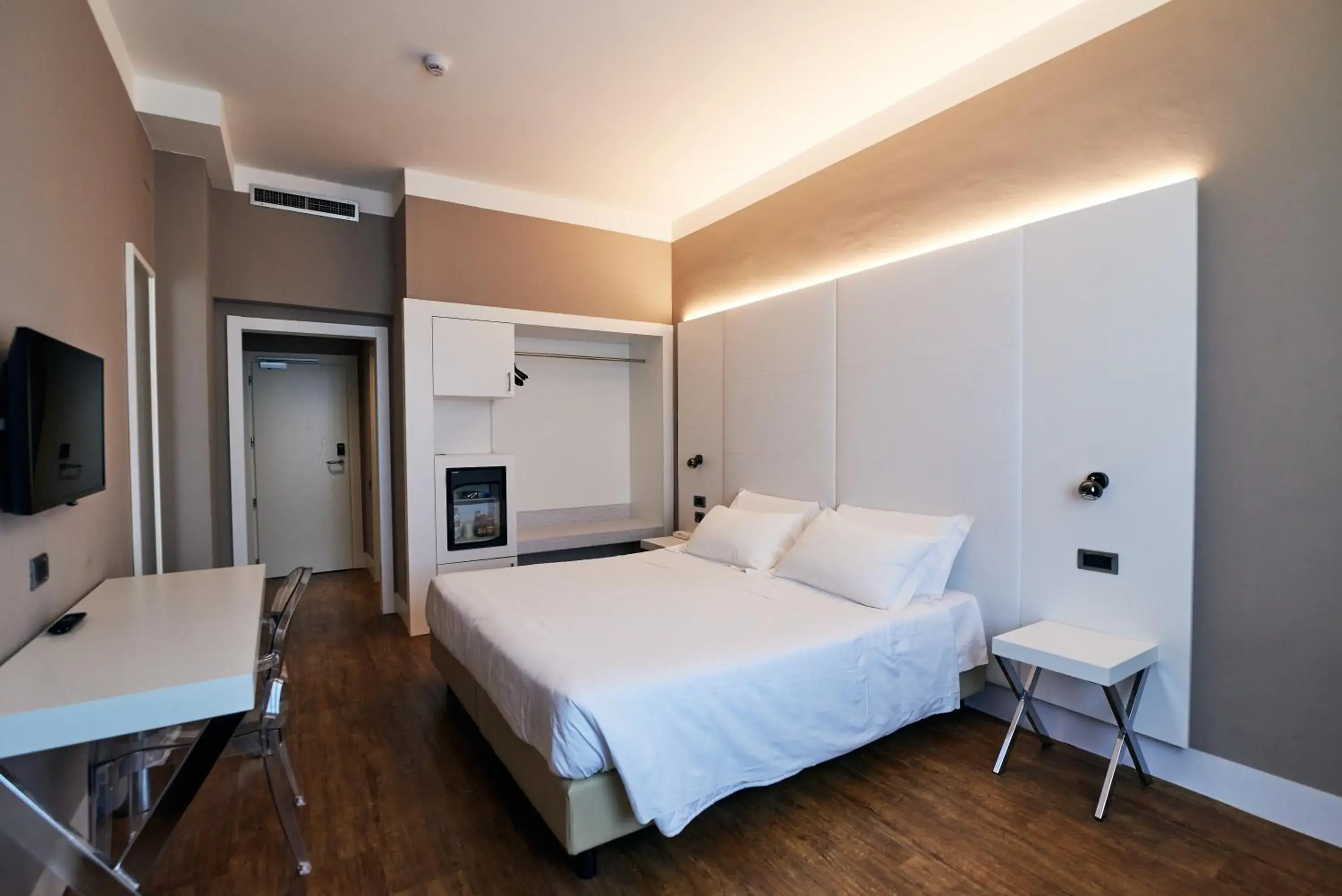 Bed in Hotel Poledrini Bed in Hotel Poledrini