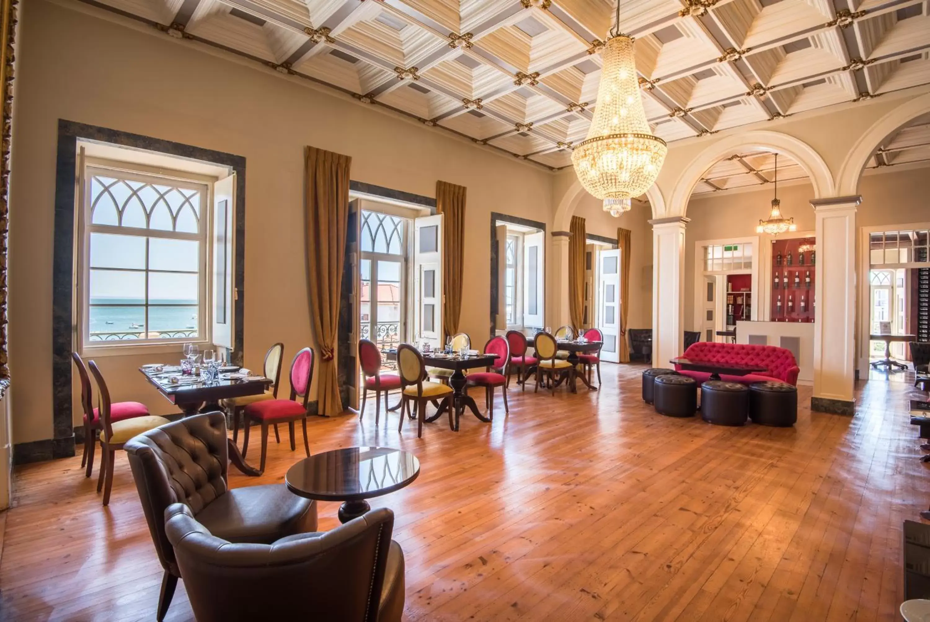 Restaurant/places to eat in Vila Gale Collection Palácio dos Arcos Restaurant/places to eat in Vila Gale Collection Palácio dos Arcos