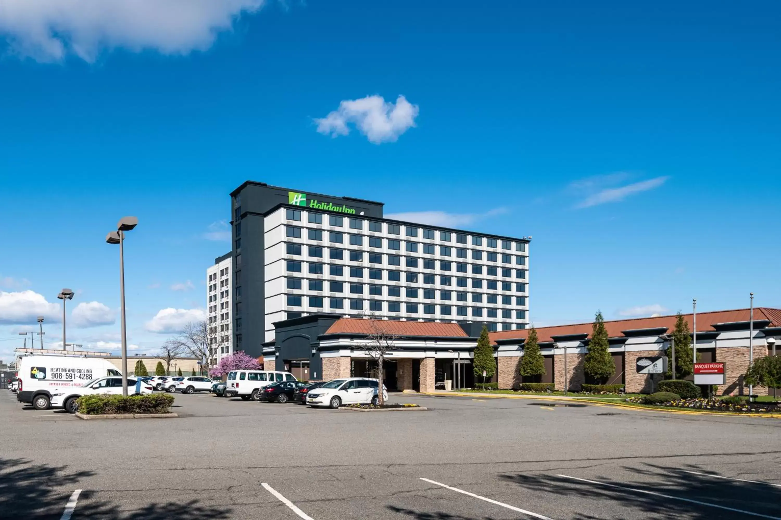 Holiday Inn Newark International Airport Holiday Inn Newark International Airport