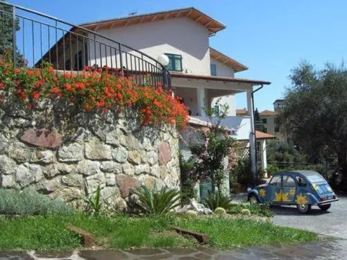 Facade/entrance in Albergo Serena