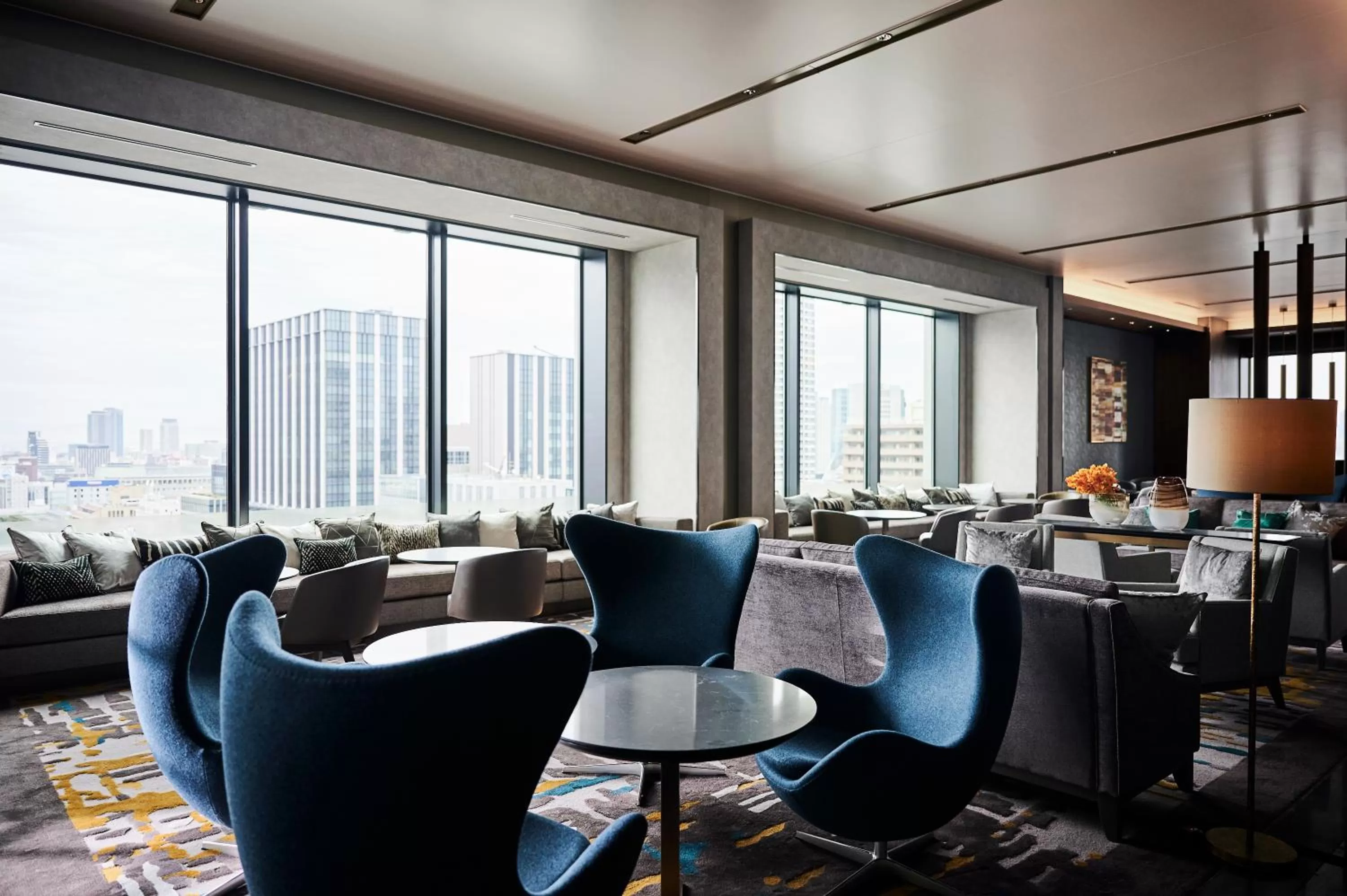 Lounge or bar in The Royal Park Hotel Iconic Osaka Midosuji