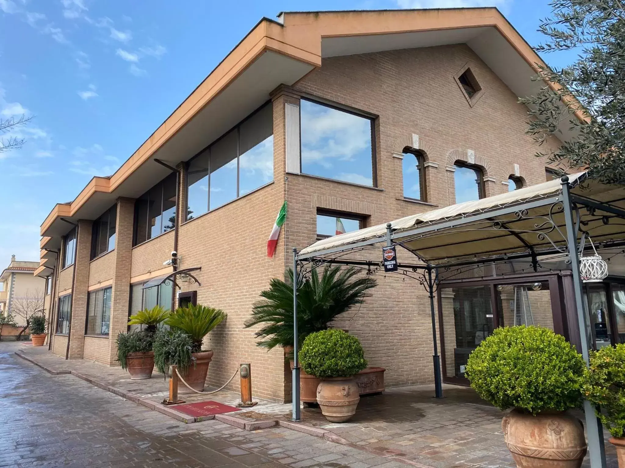 EURO HOUSE INN airport EURO HOUSE INN airport