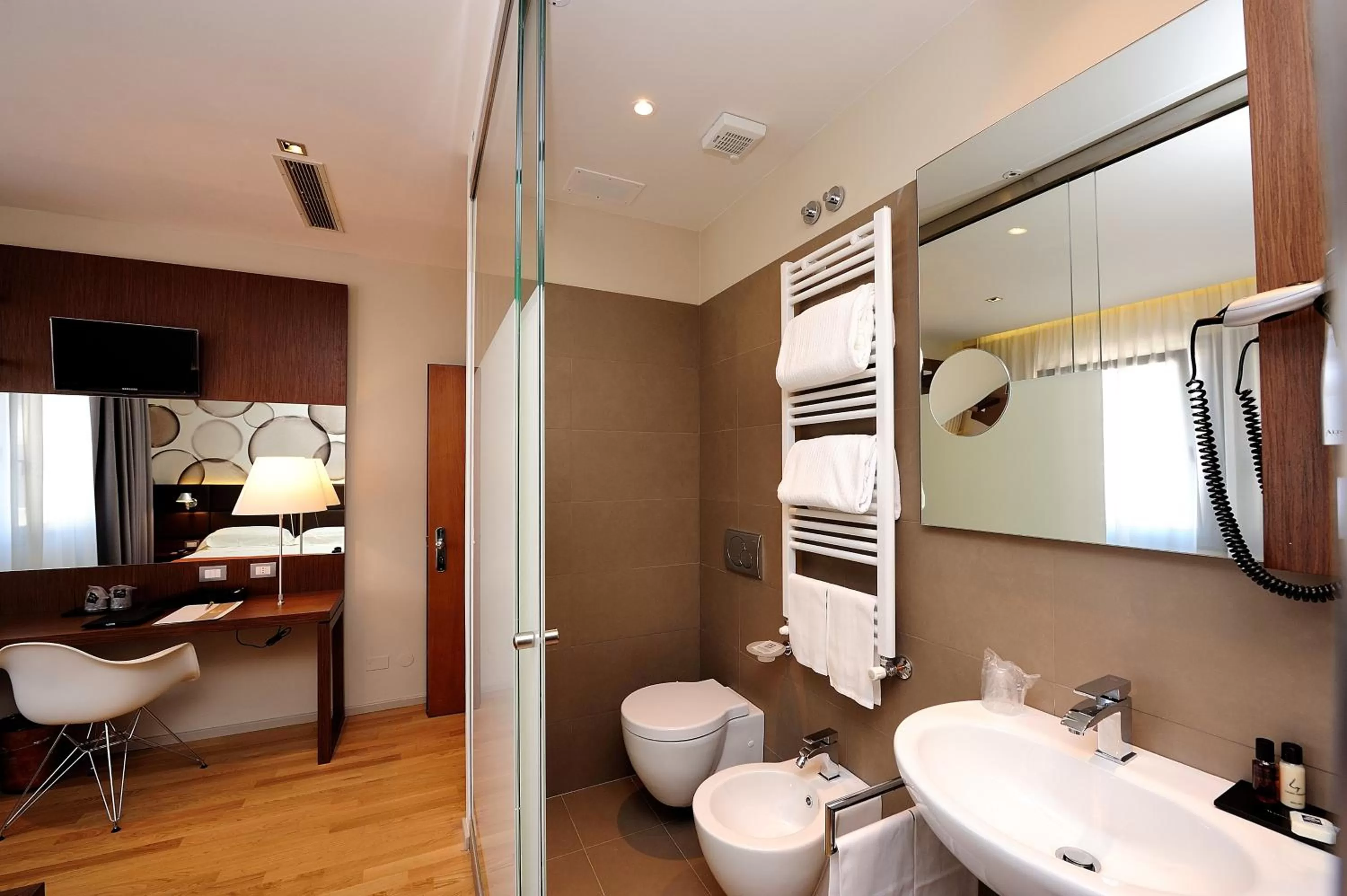 Bathroom in Dal Moro Gallery Hotel