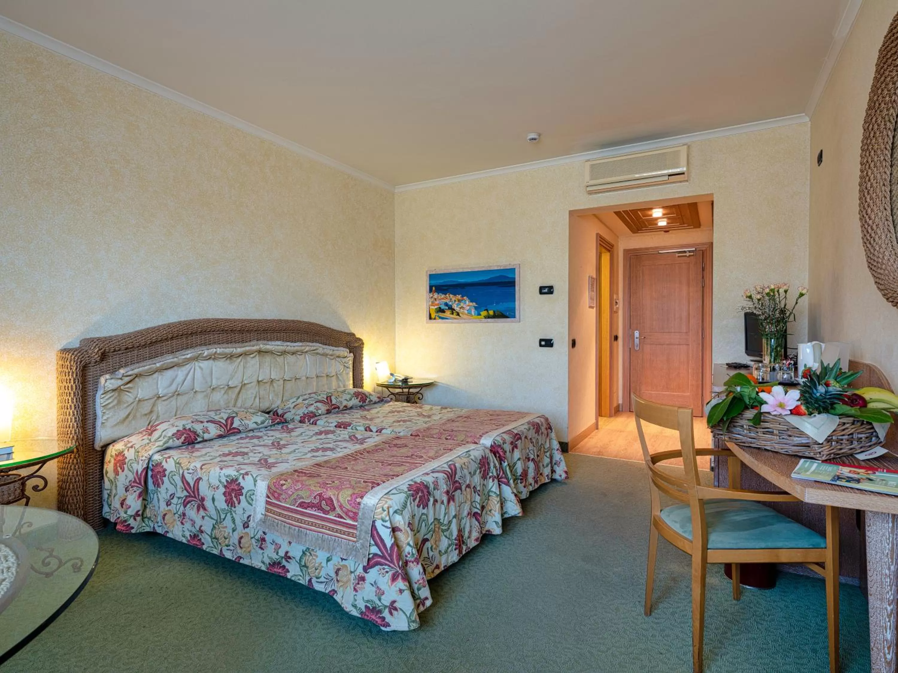 Bedroom, Bed in Active Hotel Paradiso