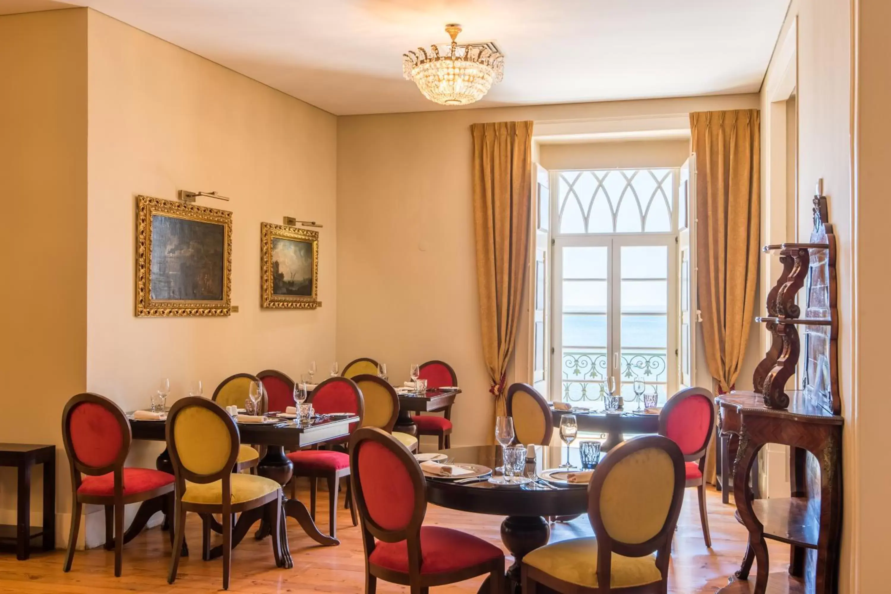 Restaurant/places to eat in Vila Gale Collection Palácio dos Arcos Restaurant/places to eat in Vila Gale Collection Palácio dos Arcos