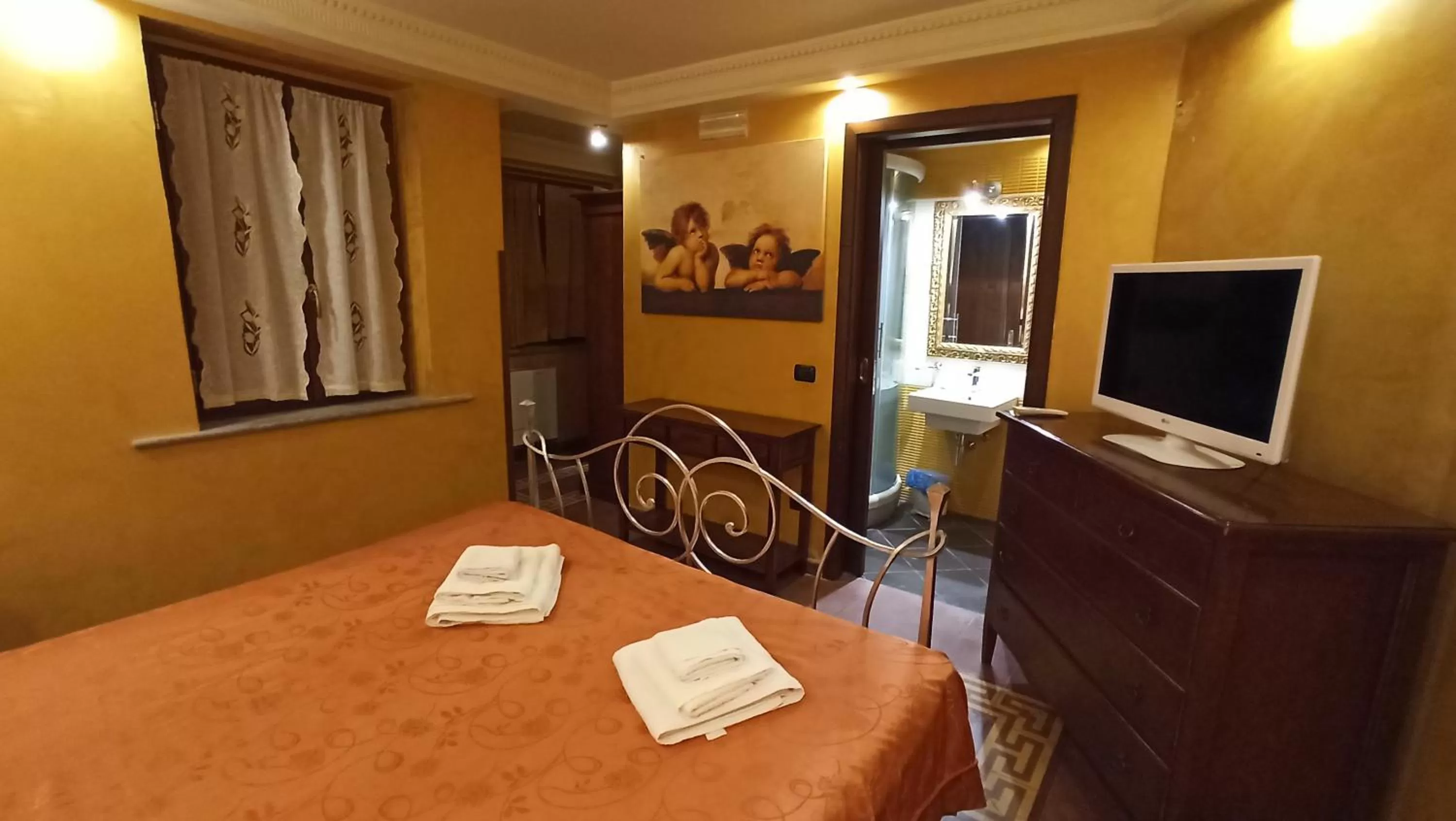 Bedroom, Bed in Hotel Villa Antica Tropea