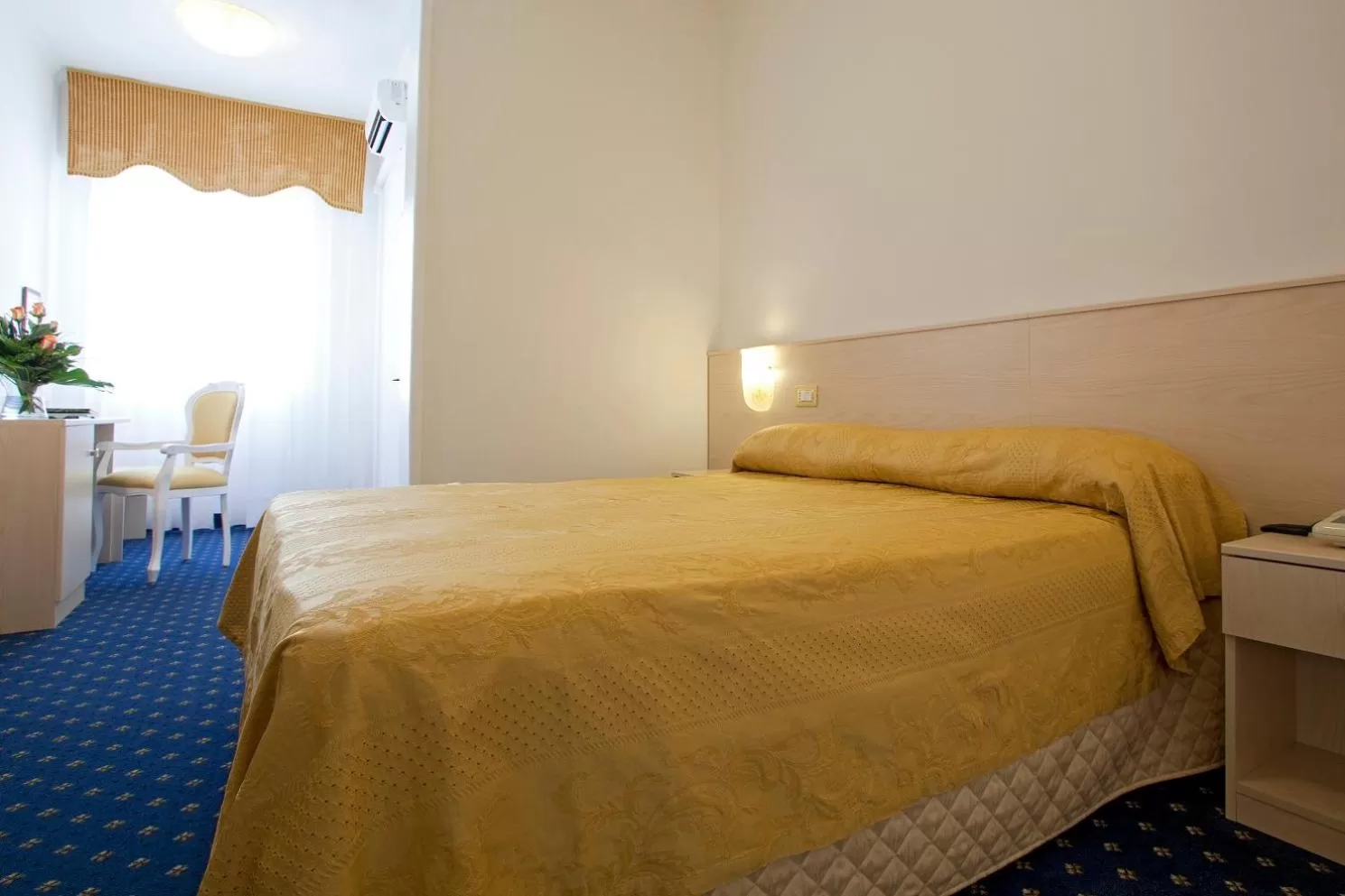 Photo of the whole room, Bed in Hotel Terme Venezia