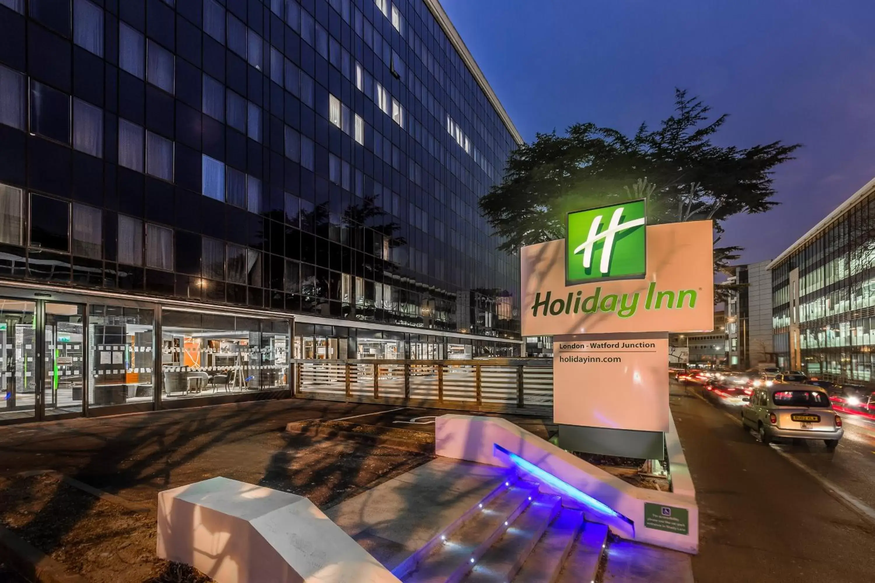 Property building in Holiday Inn London Watford Junction by IHG Property building in Holiday Inn London Watford Junction by IHG