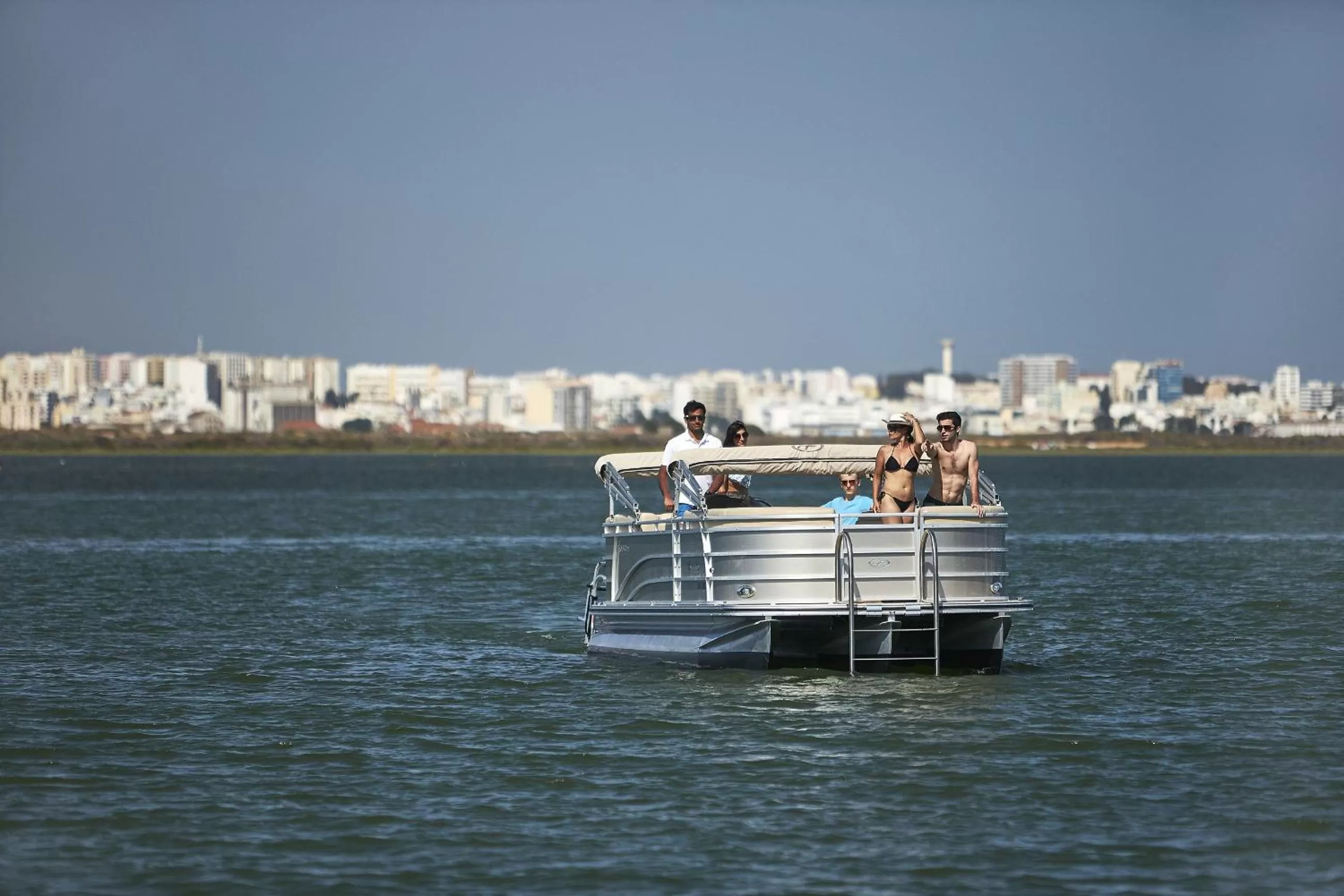 Entertainment in Occidental Faro