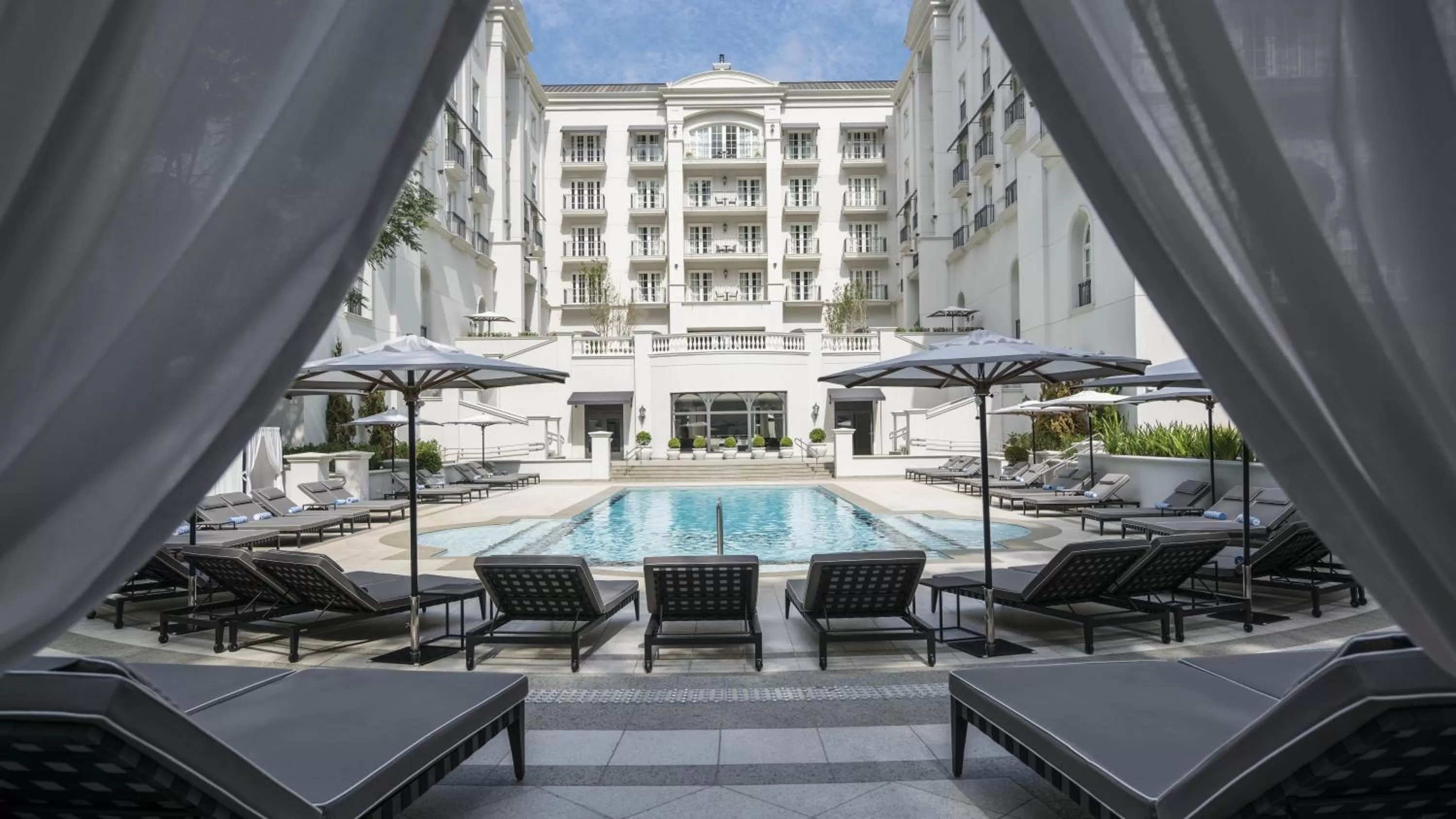 Palácio Tangará, Oetker Hotels