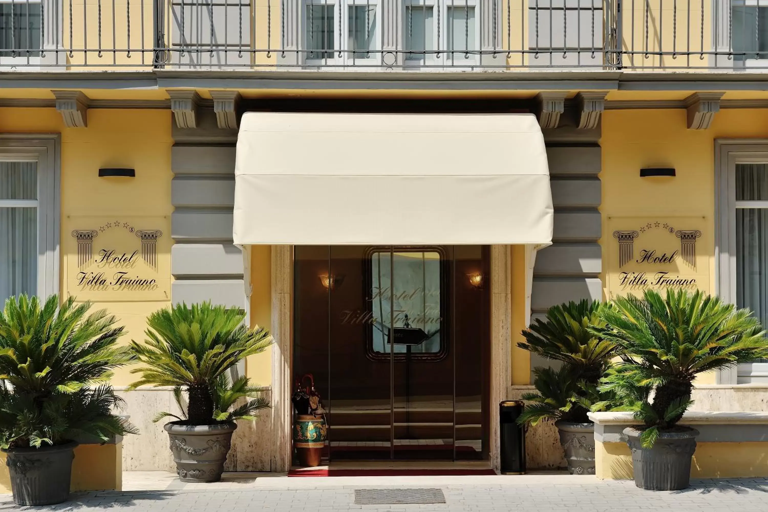 Facade/entrance in Hotel Villa Traiano Facade/entrance in Hotel Villa Traiano