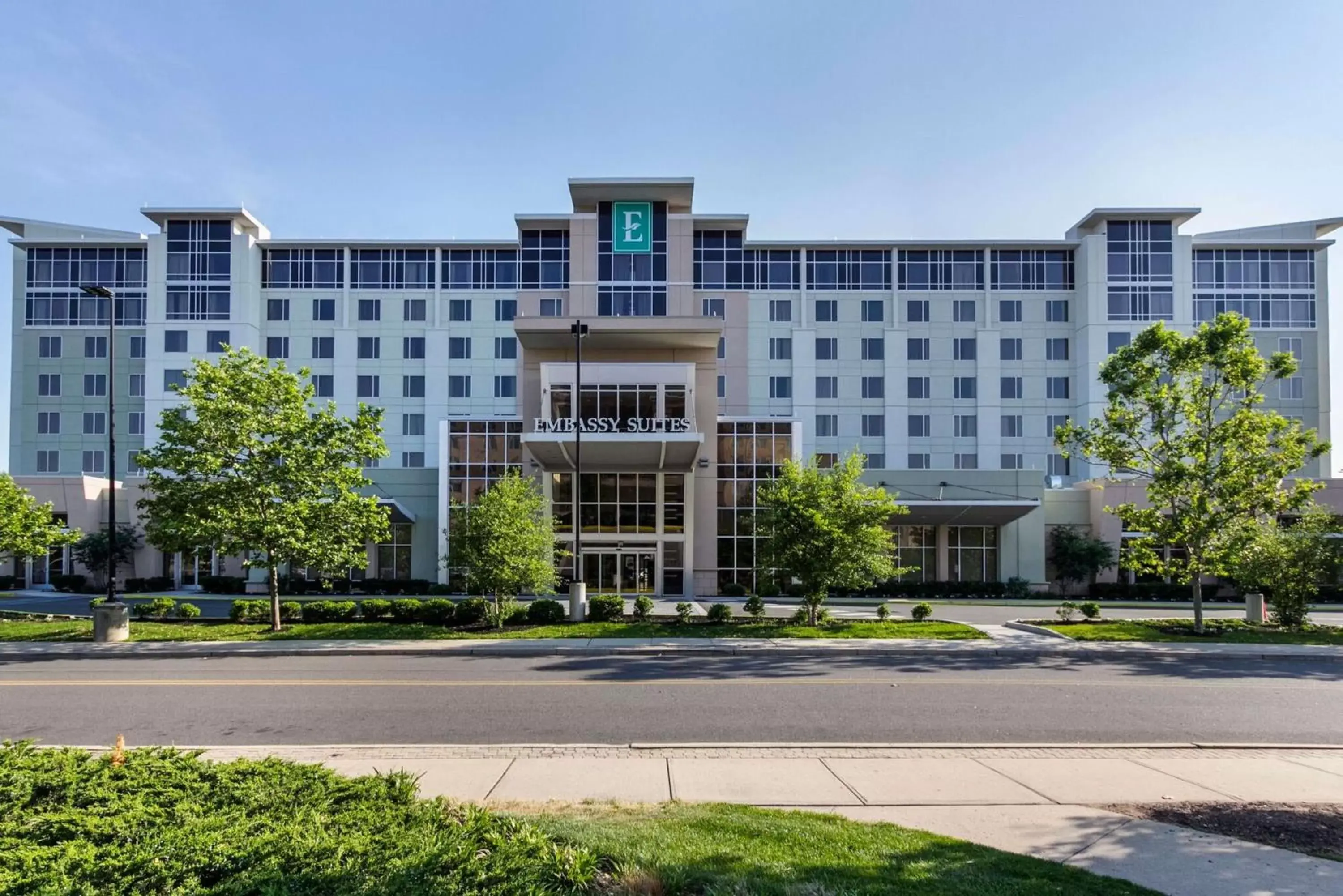 Embassy Suites by Hilton Newark Airport Embassy Suites by Hilton Newark Airport