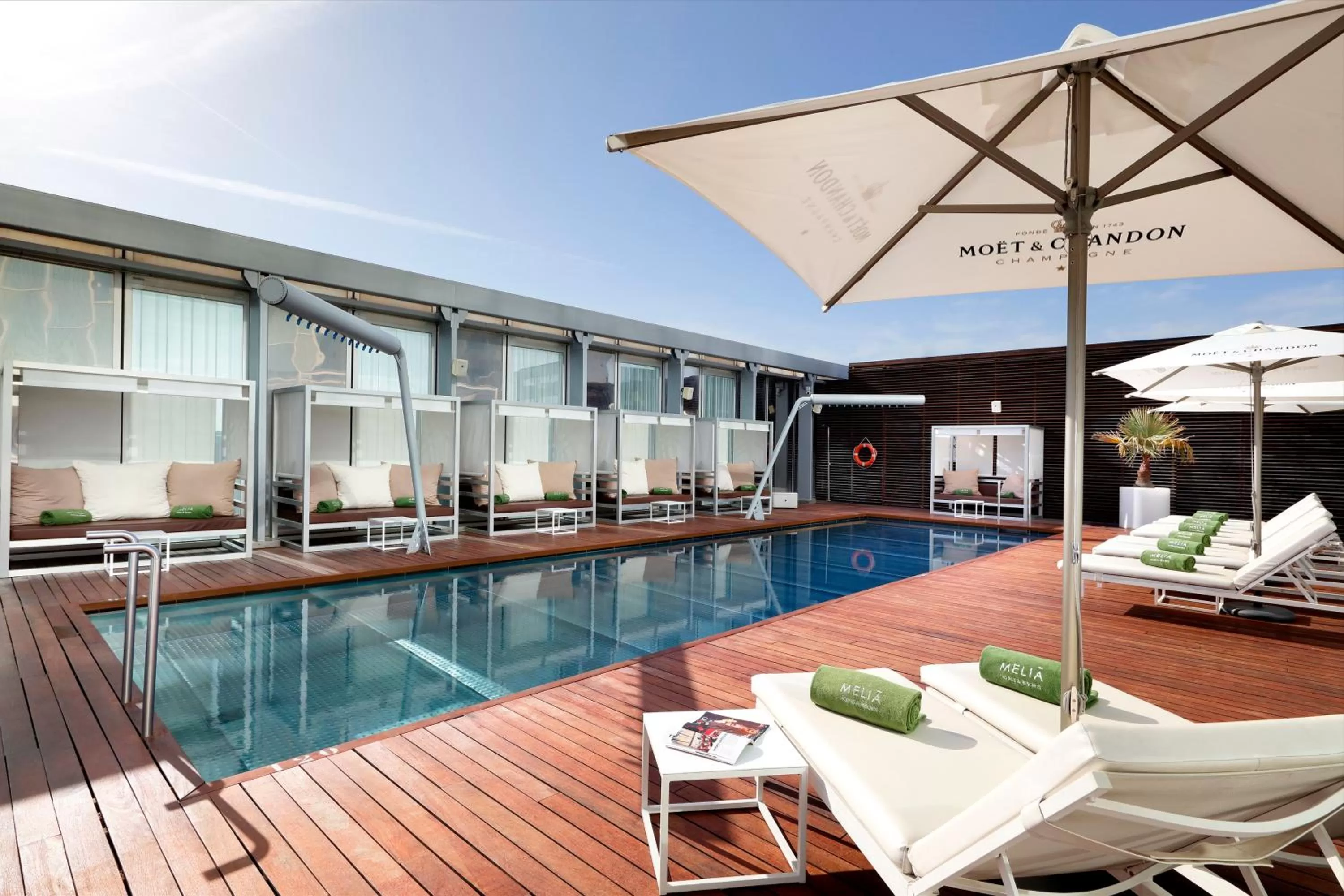 Balcony/Terrace in Melia Barcelona Sky 4* Sup
