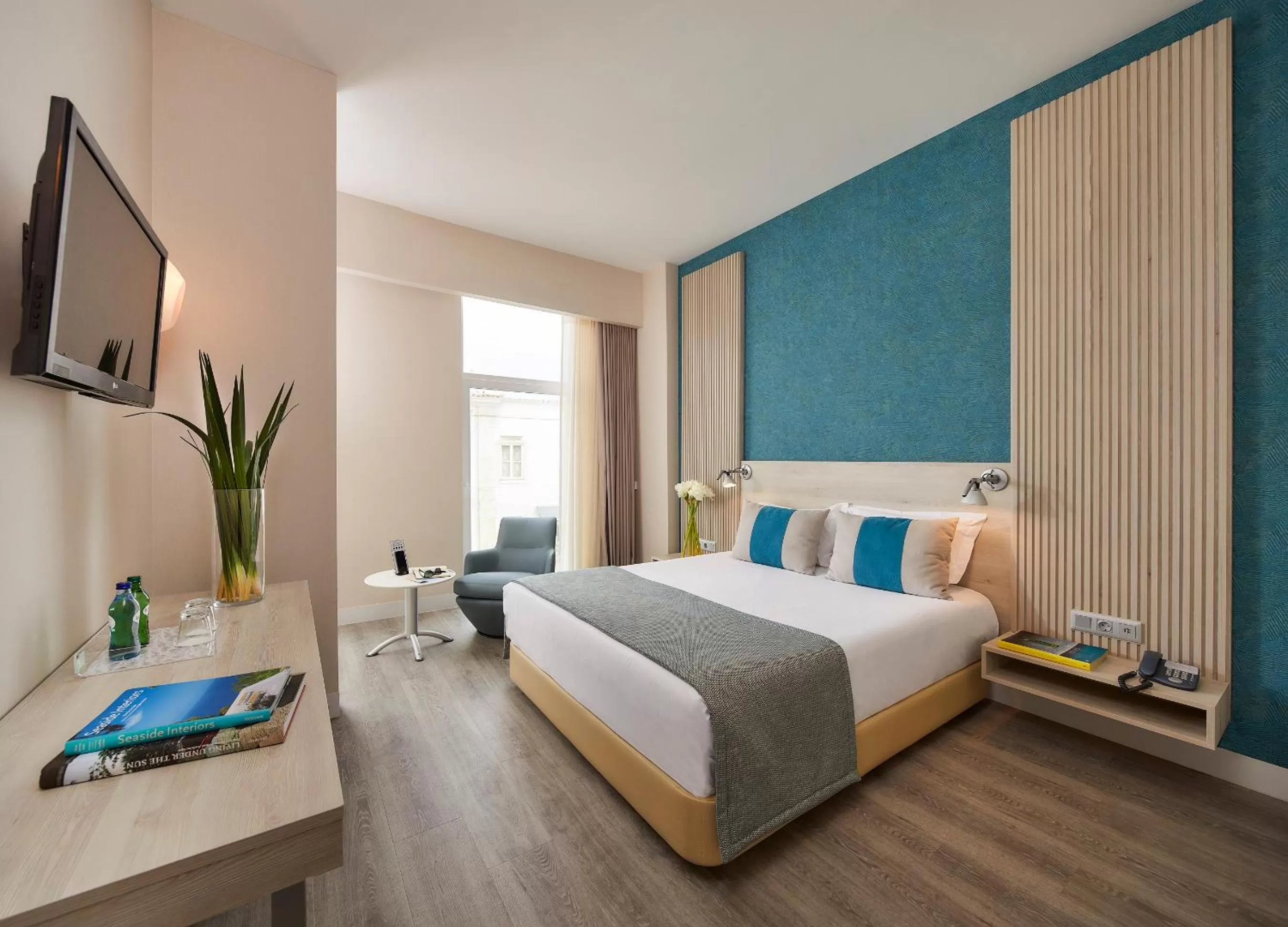 Bedroom, Bed in Occidental Faro