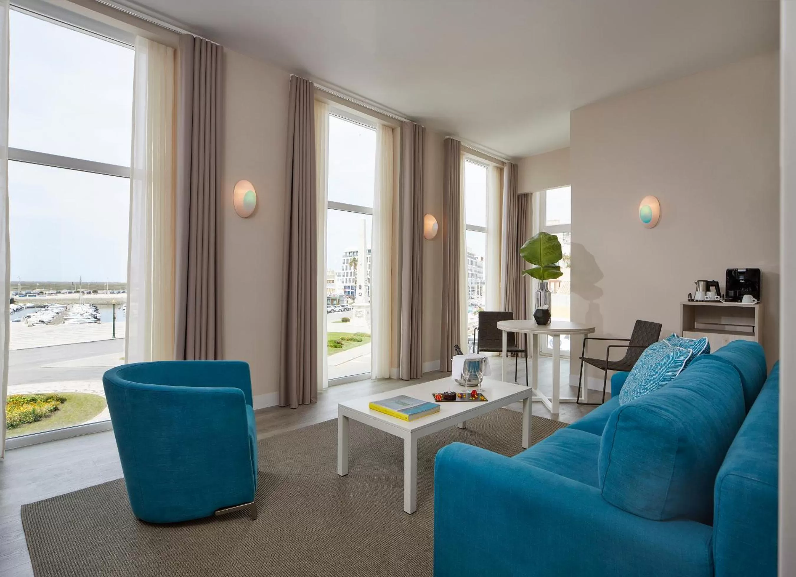 Living room in Occidental Faro