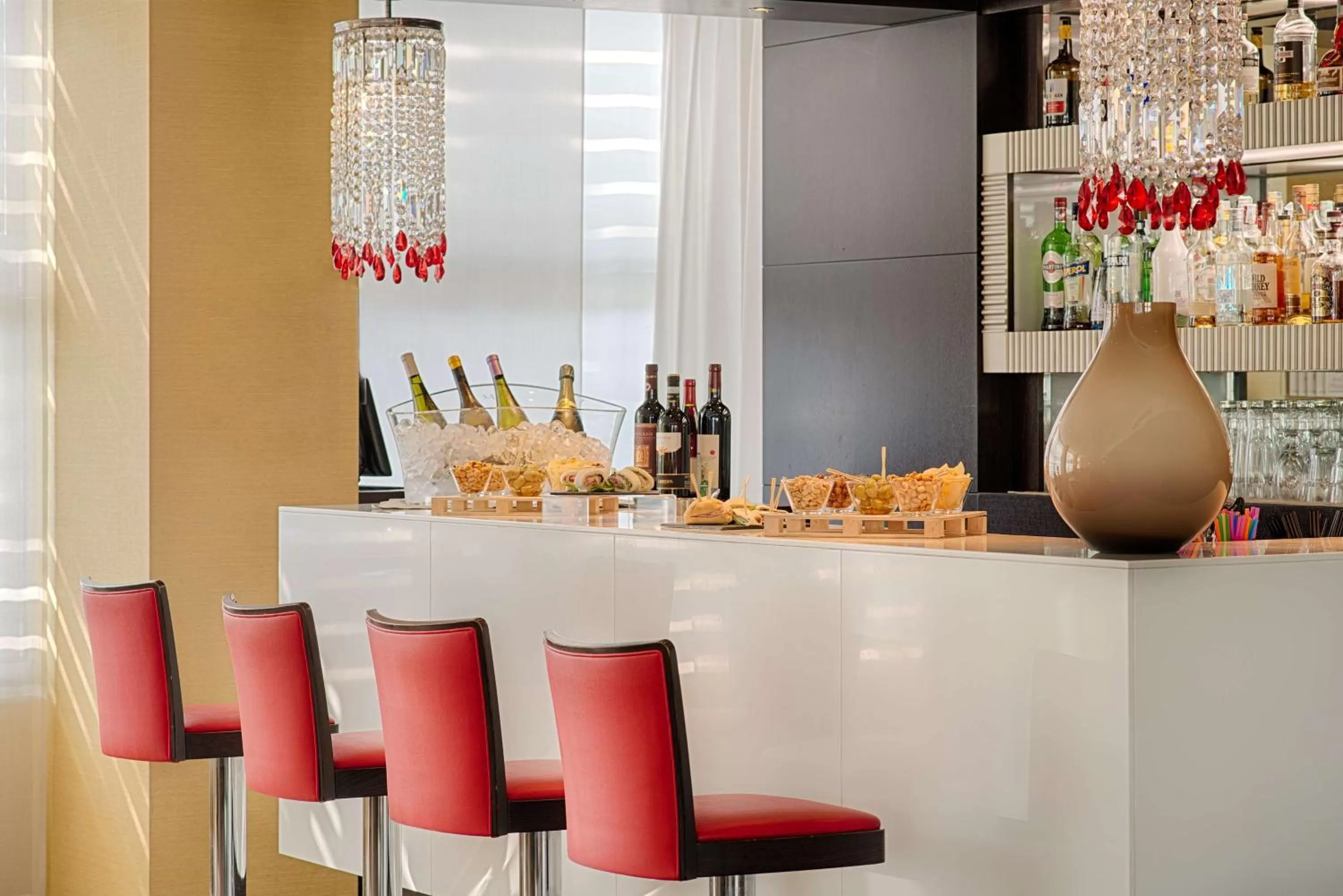 Lounge or bar in Savhotel Mantegna Padova