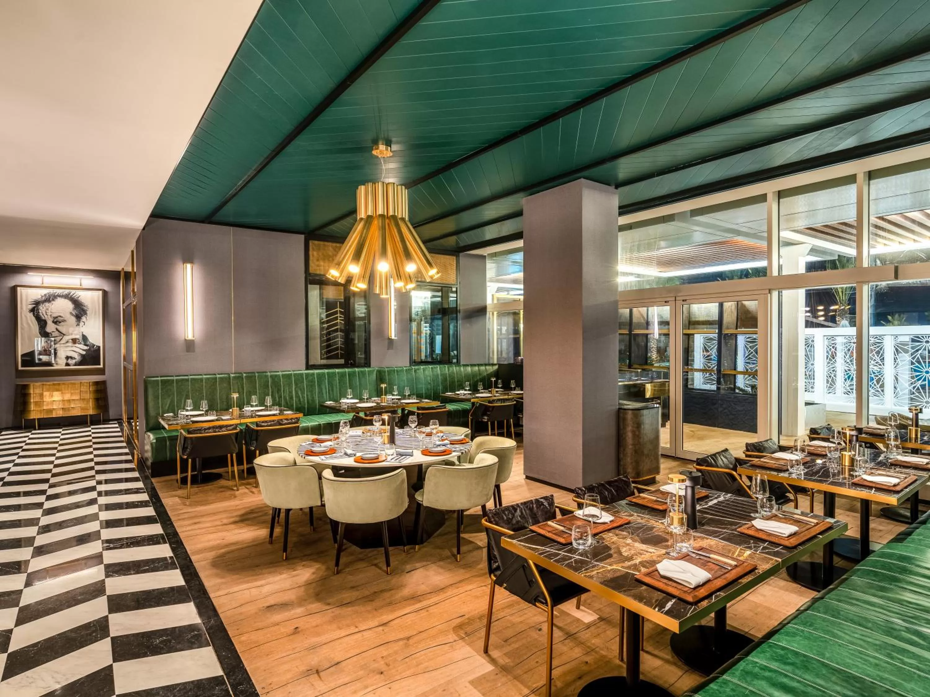 Restaurant/places to eat in Rixos Gulf Hotel Doha