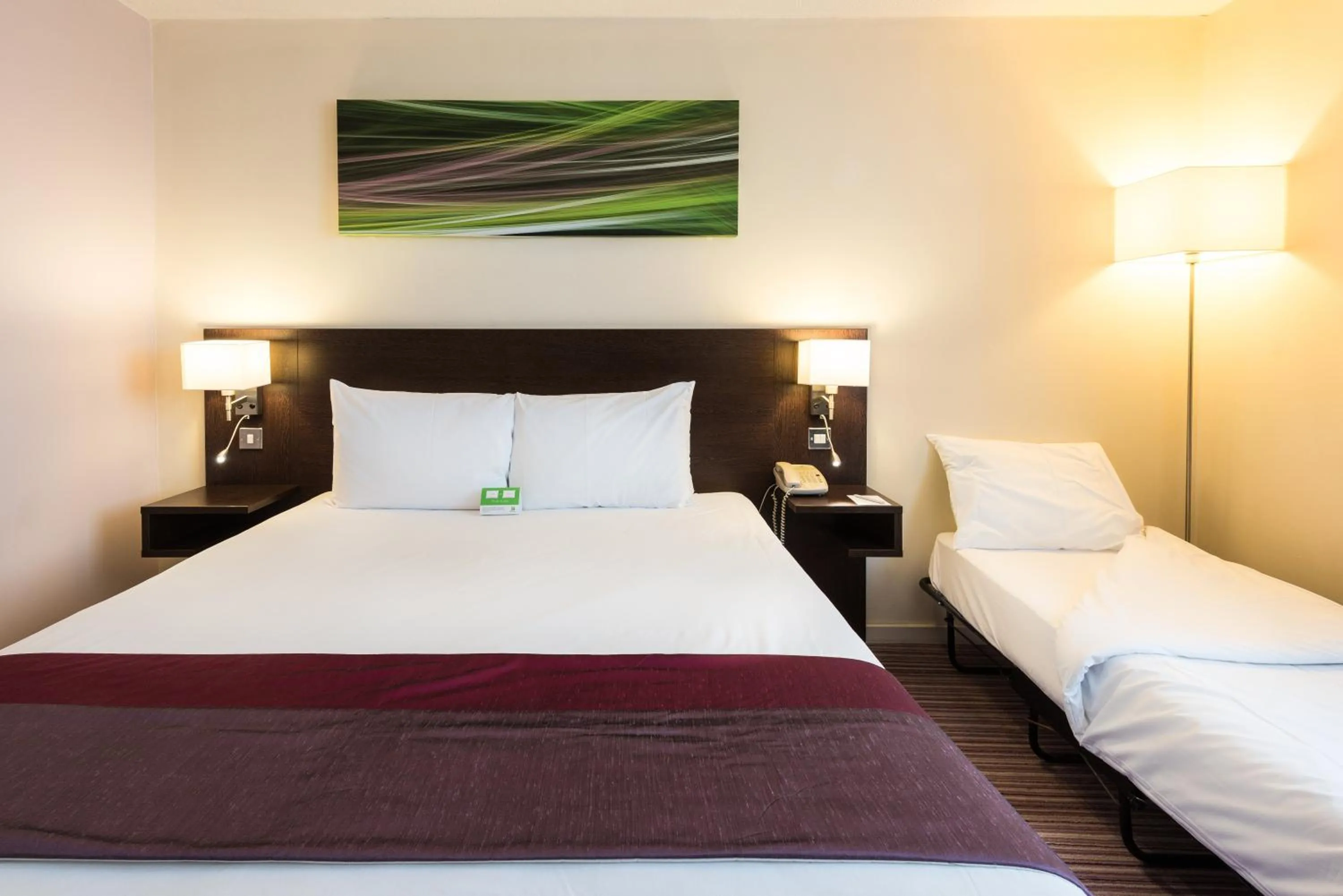Photo of the whole room, Bed in Holiday Inn Slough Windsor by IHG