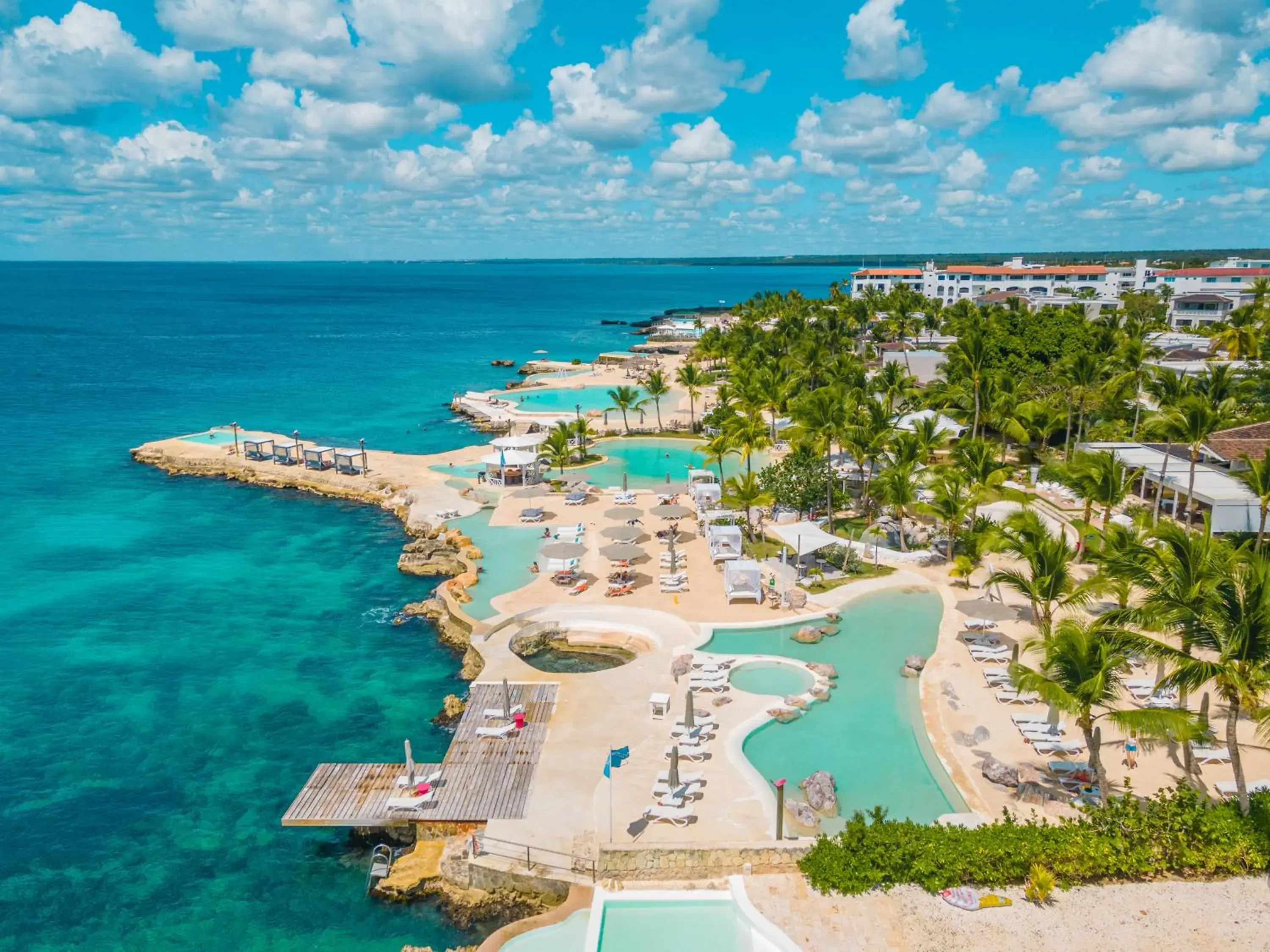 TRACADERO Beach Club & Holidays Rentals TRACADERO Beach Club & Holidays Rentals