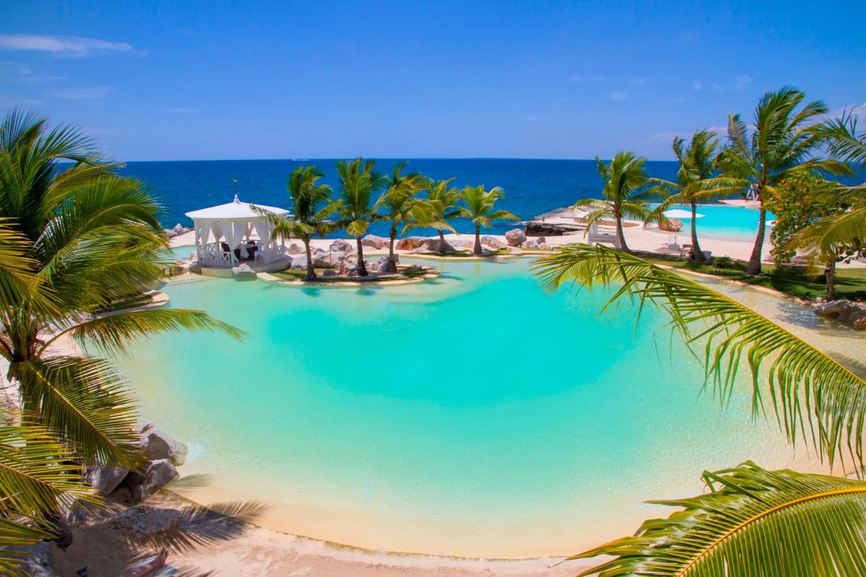 TRACADERO Beach Club & Holidays Rentals TRACADERO Beach Club & Holidays Rentals