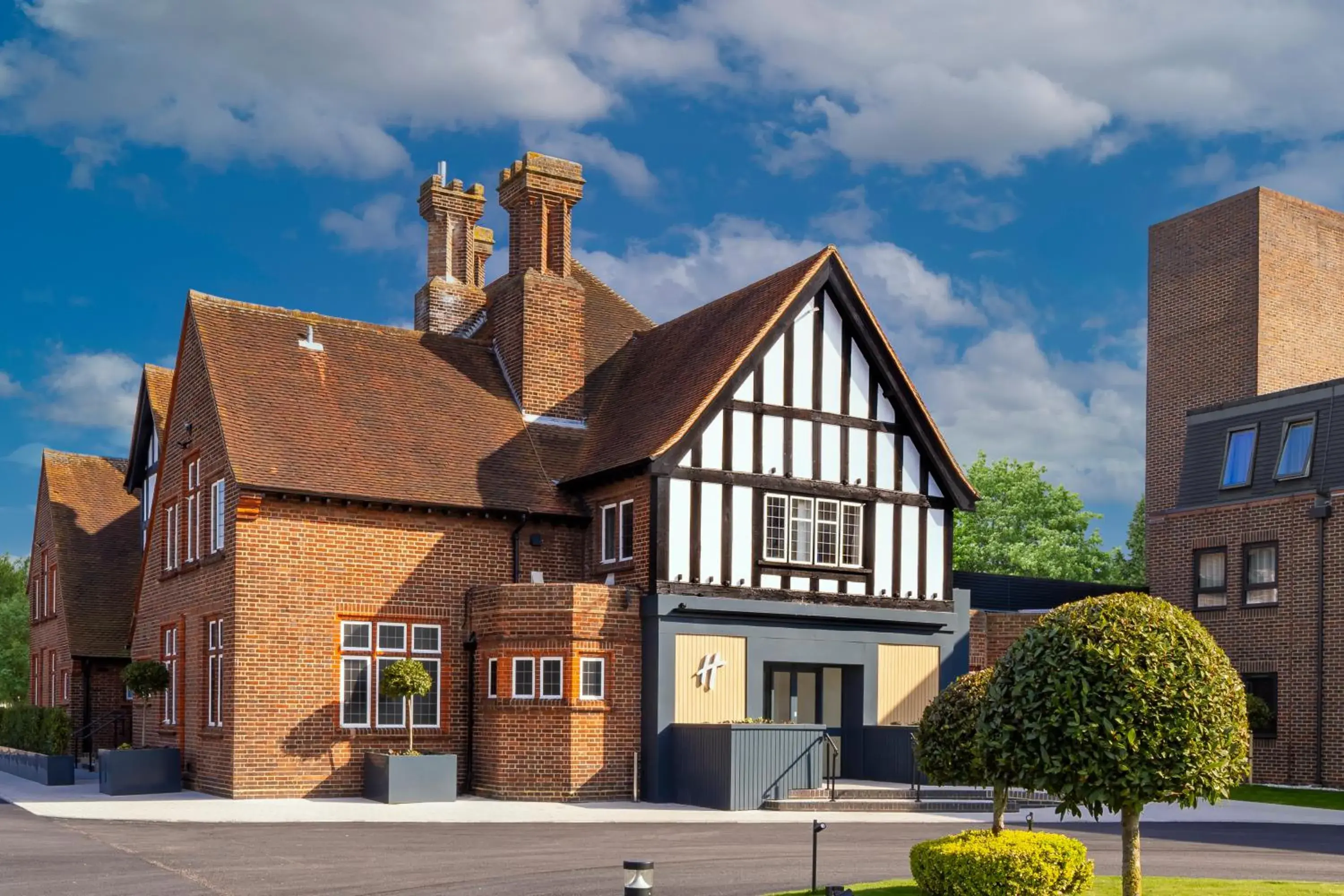 Property building in Holiday Inn London-Bexley by IHG Property building in Holiday Inn London-Bexley by IHG