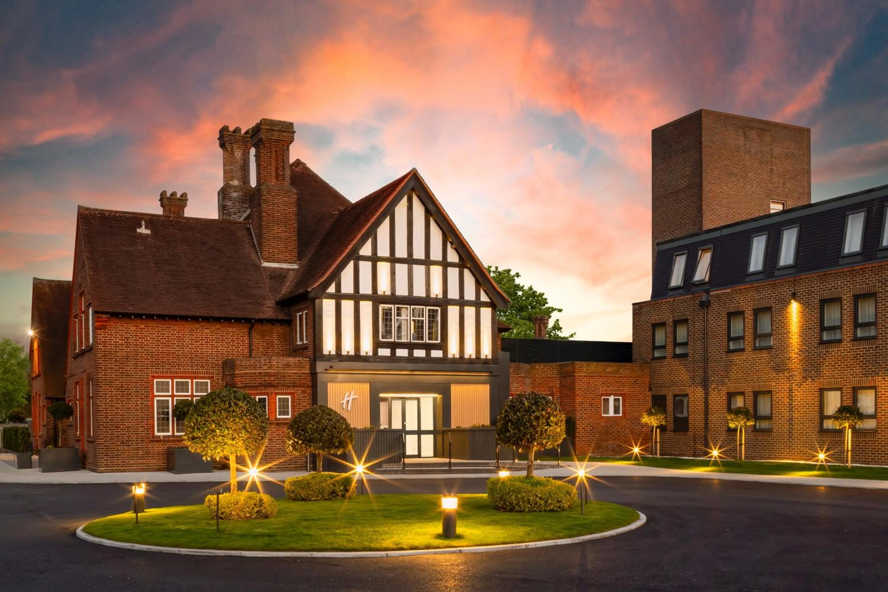Property building in Holiday Inn London-Bexley by IHG